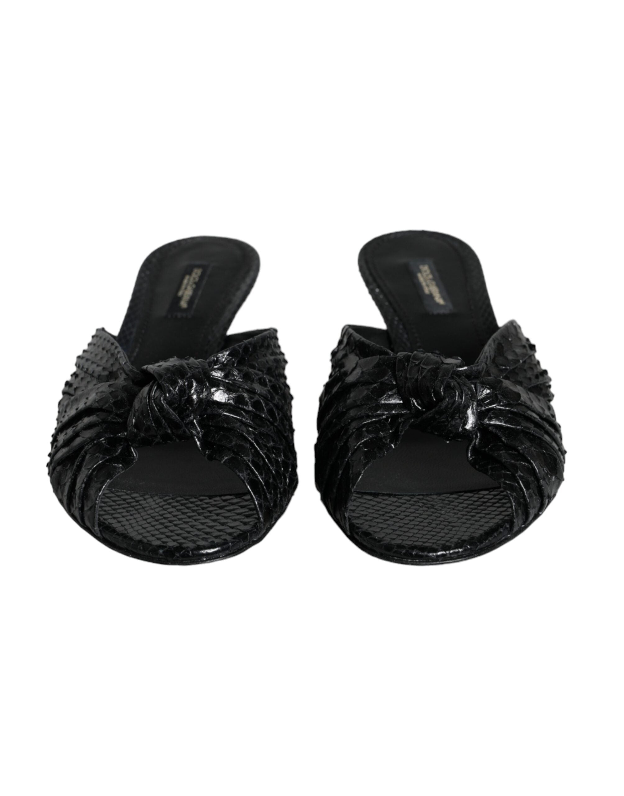 Sandalias de tacón de piel negra de Dolce & Gabbana-2