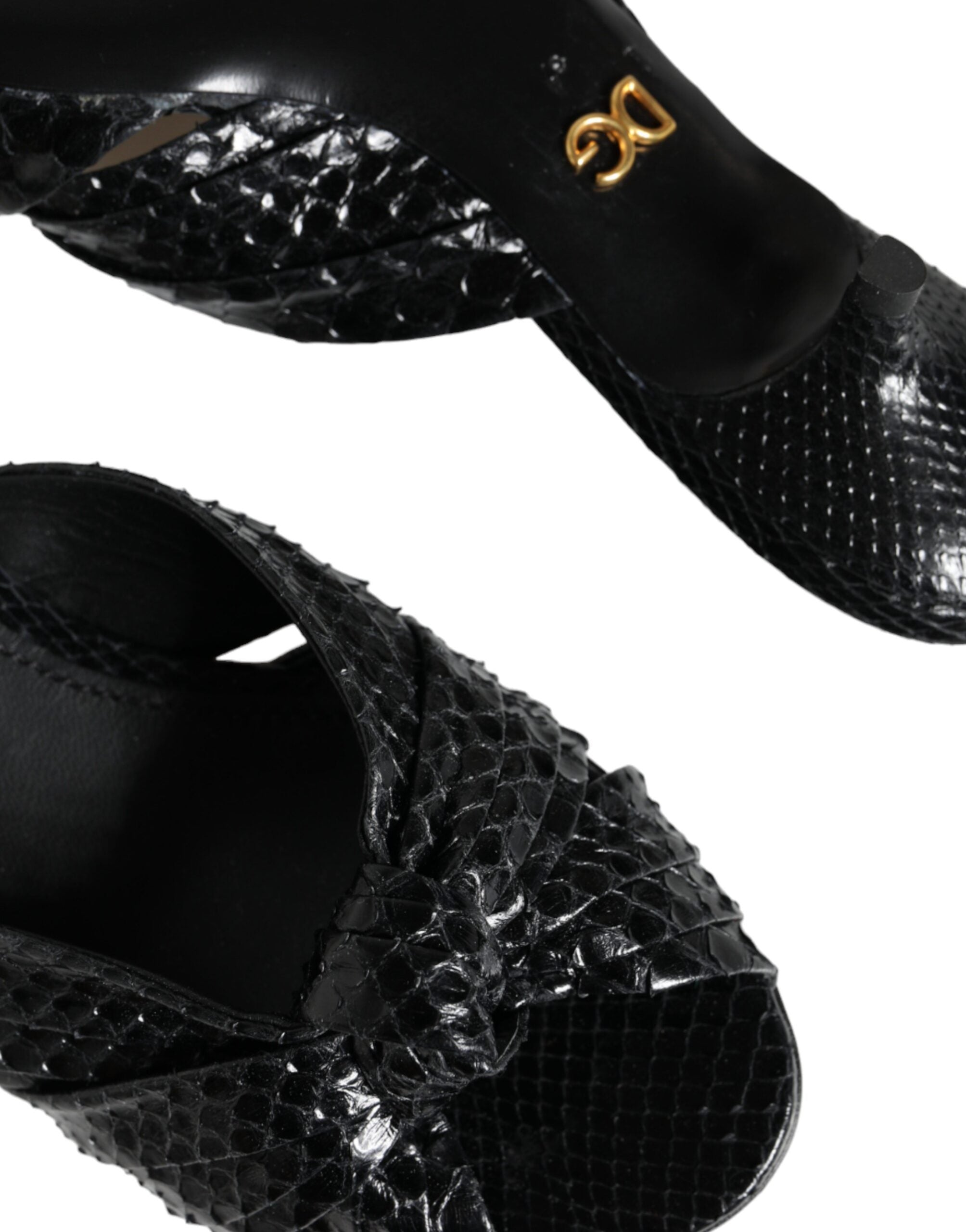 Sandalias de tacón de piel negra de Dolce & Gabbana-7