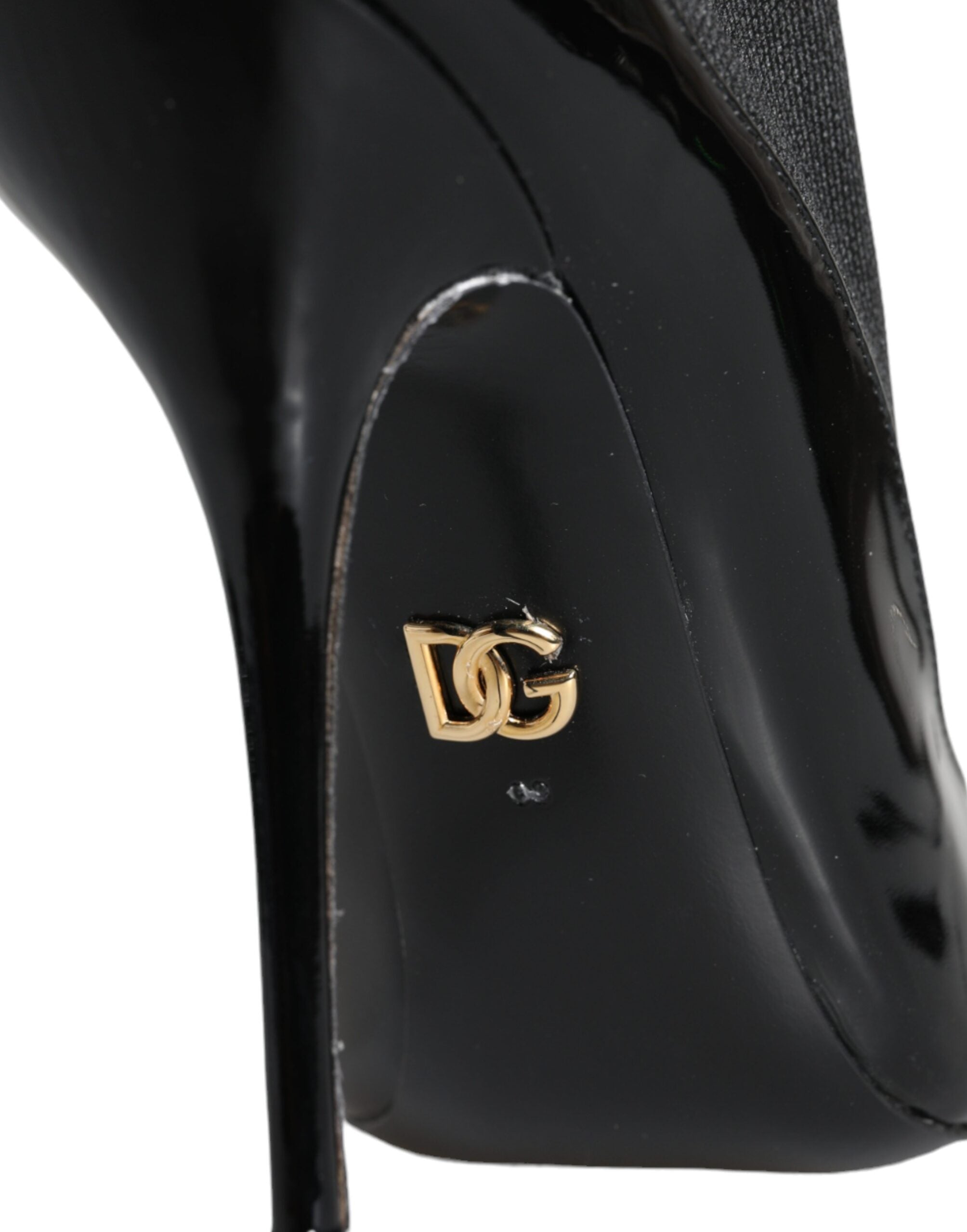 Botines de tacón de aguja de piel negra de Dolce & Gabbana, calcetines y zapatos-7