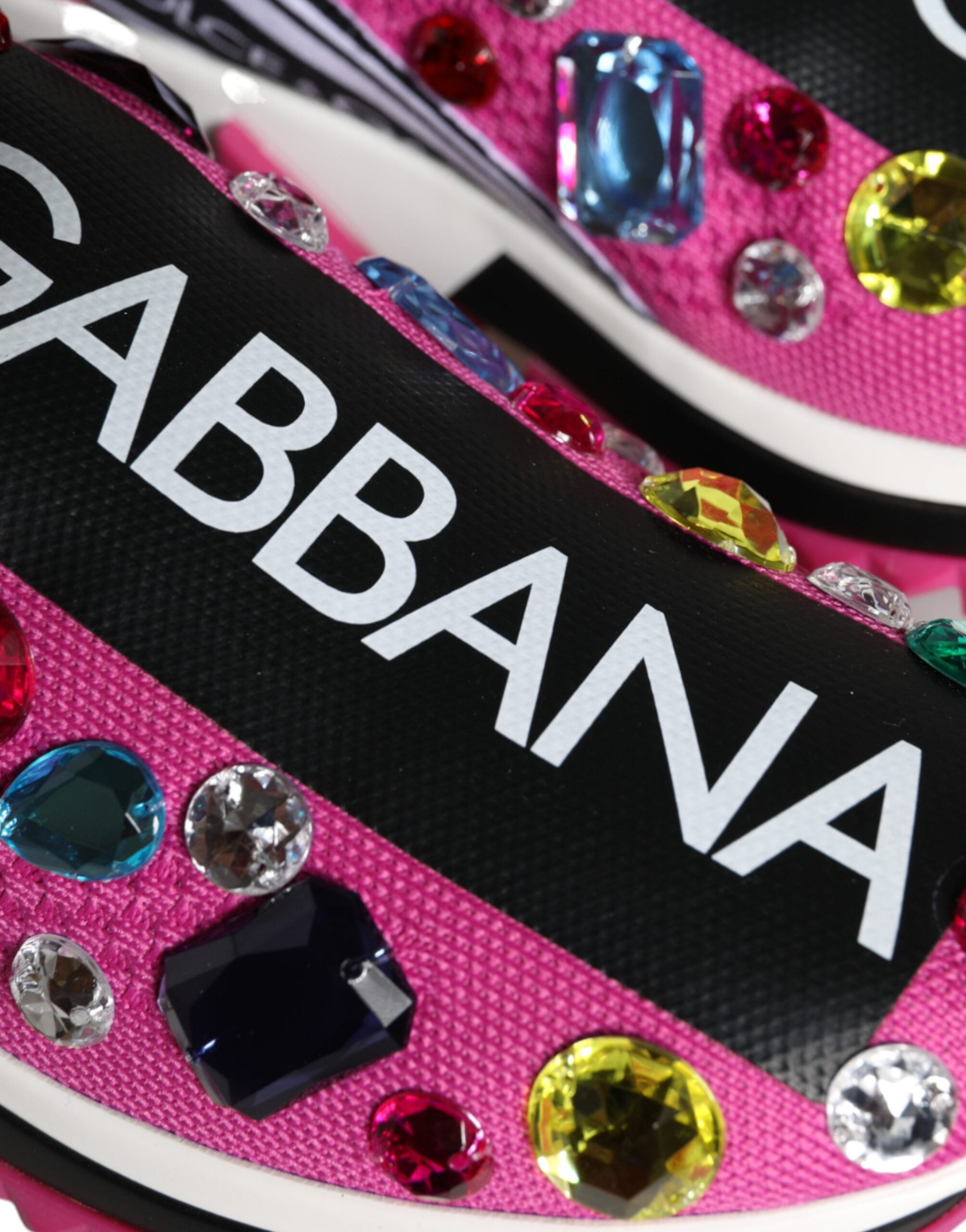 Zapatillas bajas con cristales Rosa Sorrento de Dolce & Gabbana-8