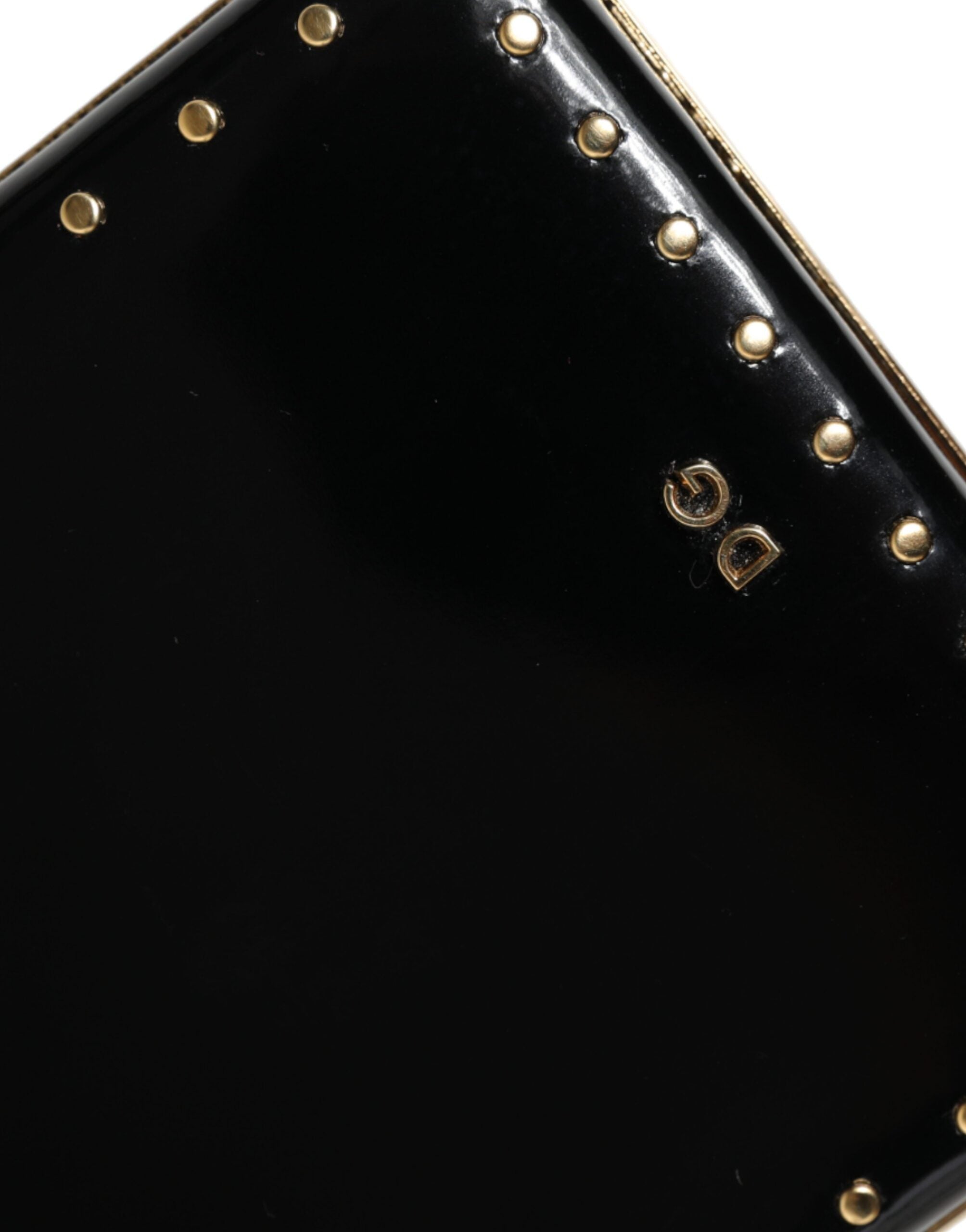 Bolso de noche tipo clutch de piel negra con tachuelas y marco dorado de Dolce & Gabbana-7