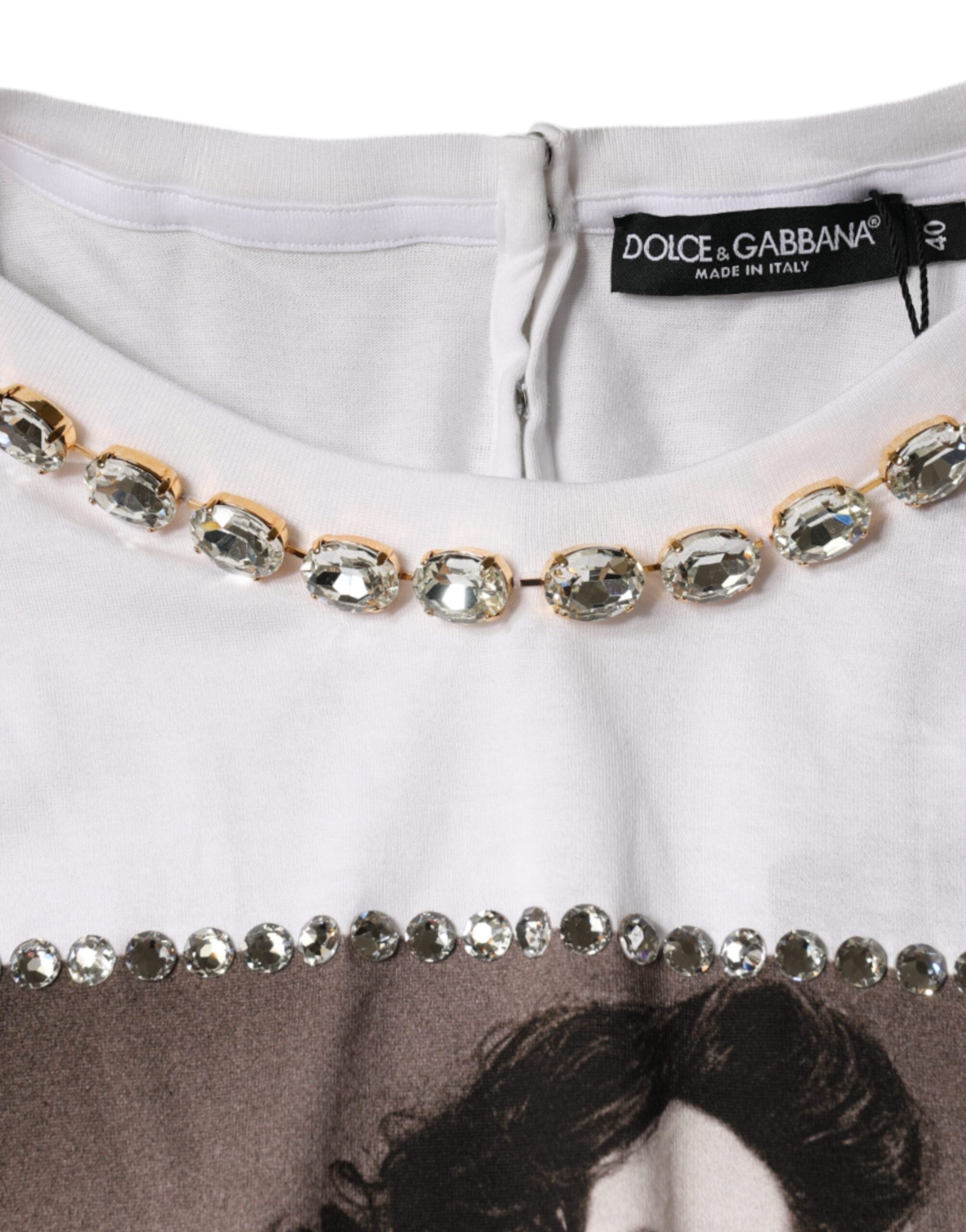 Dolce & Gabbana Weißes T-Shirt mit bedrucktem Kristallausschnitt-7