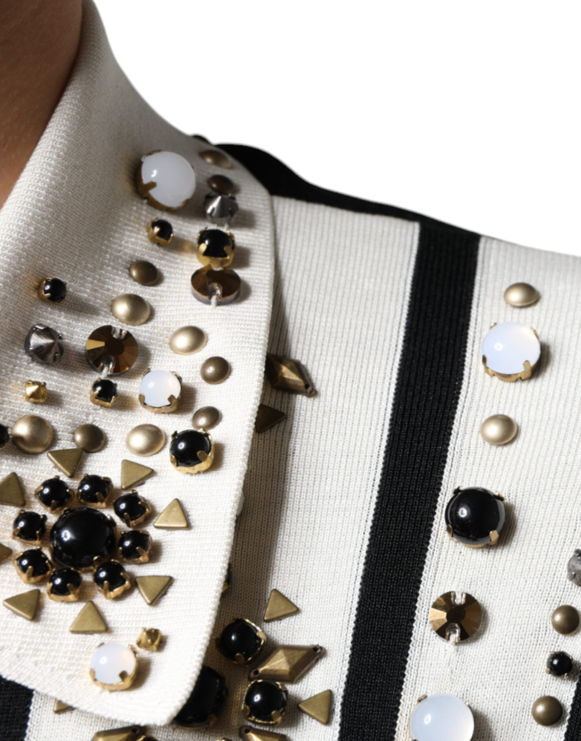 Camisa de seda blanca y negra con tachuelas y cristales de piedra de Dolce & Gabbana-6