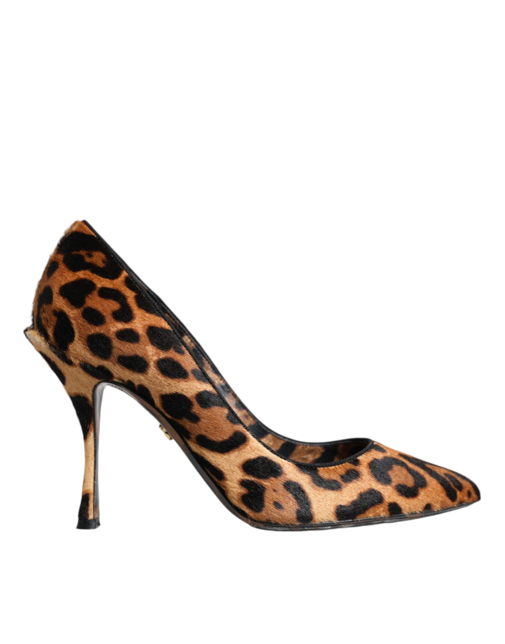 Zapatos de tacón de pelo de becerro con estampado de leopardo marrón de Dolce & Gabbana-1