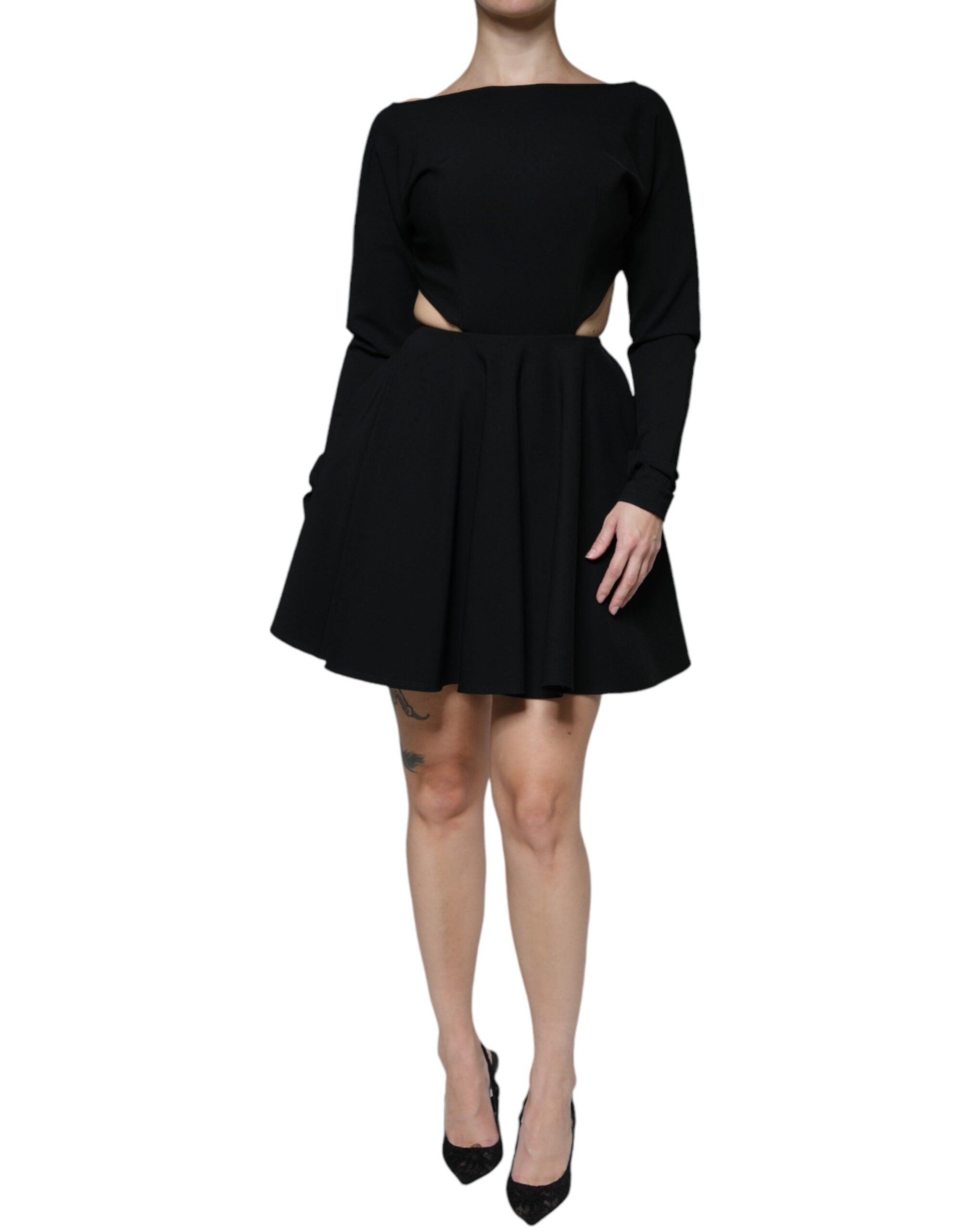 Dolce & Gabbana Schwarzes Minikleid aus Viskose mit langen Ärmeln und Ausschnitt-1