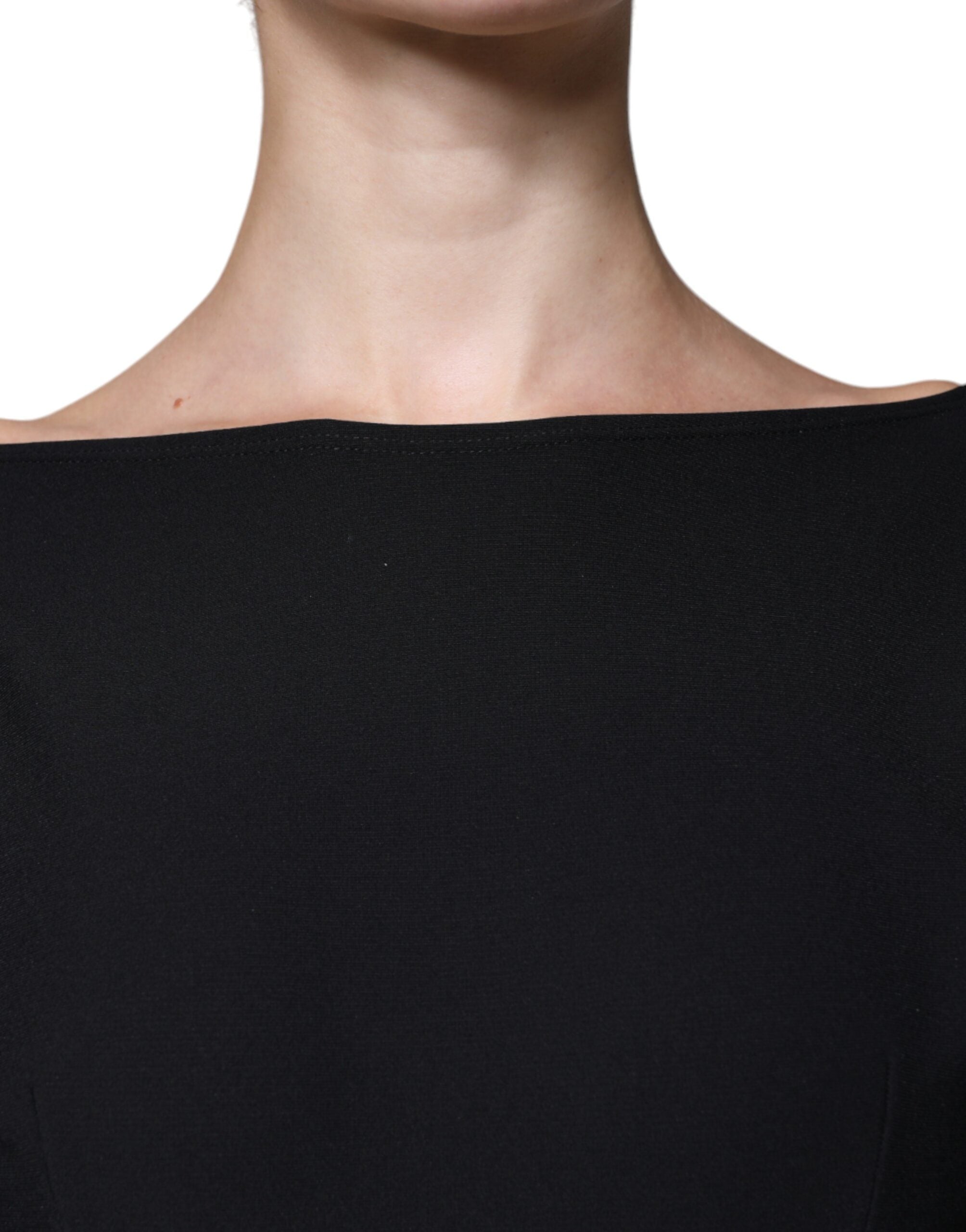 Dolce & Gabbana Schwarzes Minikleid aus Viskose mit langen Ärmeln und Ausschnitt-5