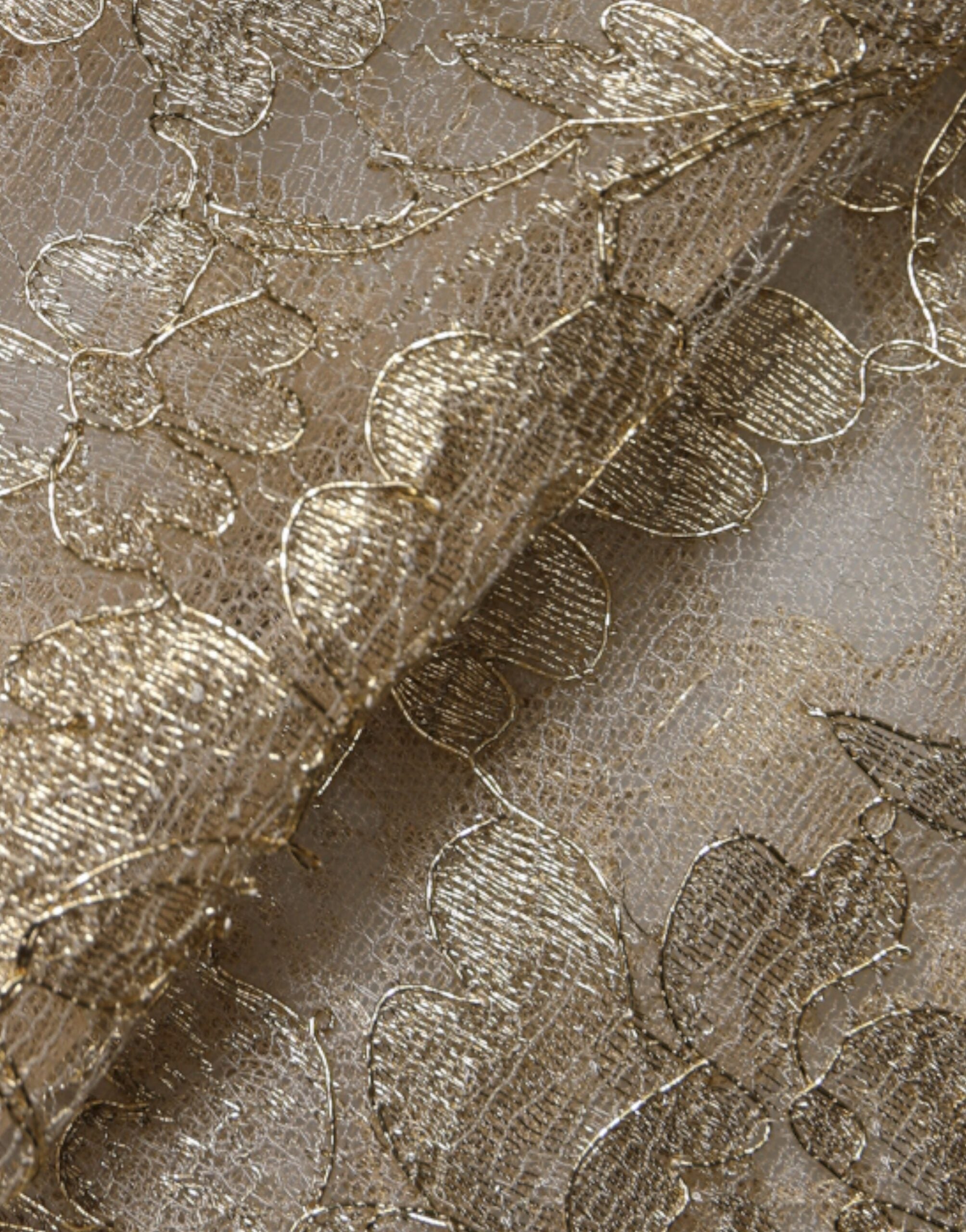 Vestido mini de Dolce & Gabbana en color dorado con encaje floral en corte A y tubo-6