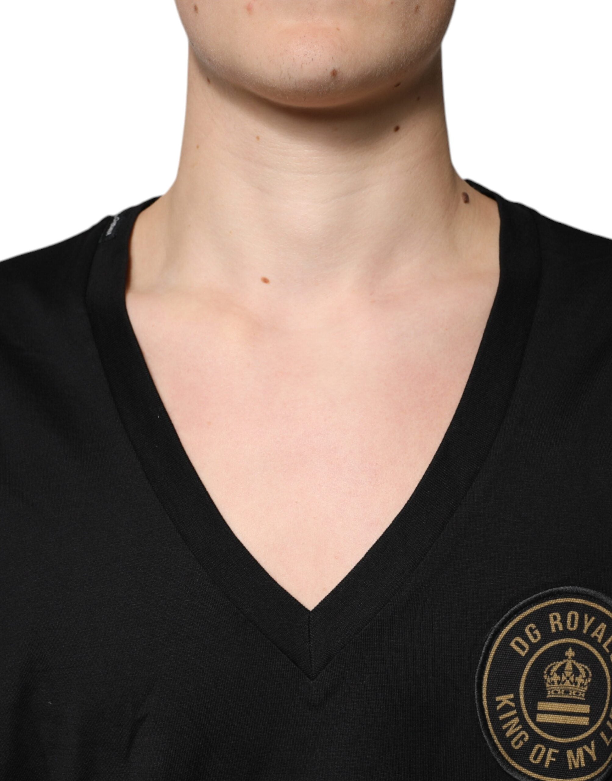 Dolce & Gabbana Schwarzes Baumwoll-Logo-T-Shirt mit V-Ausschnitt und kurzen Ärmeln-5