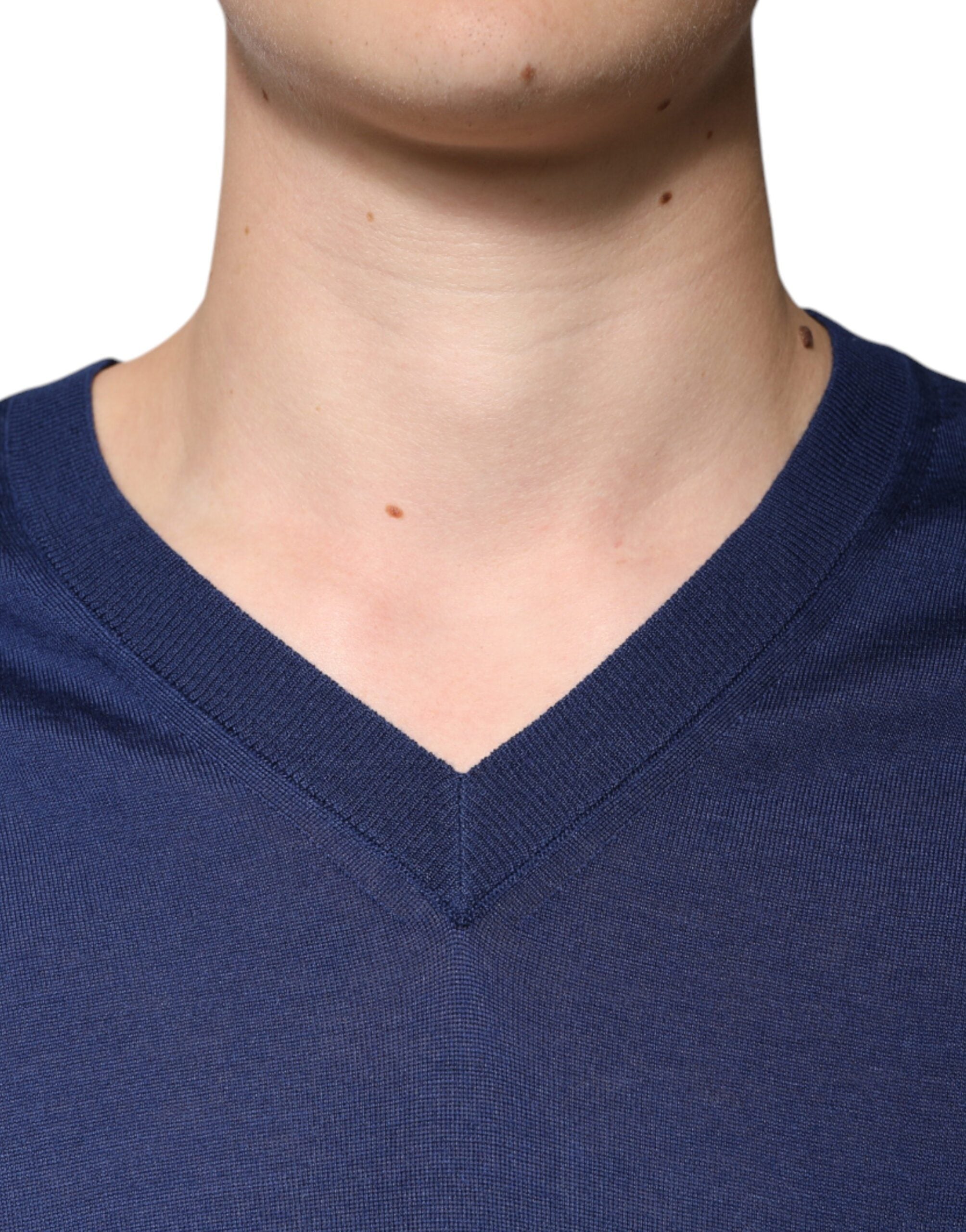 Dolce & Gabbana navy blue cashmere V-neck sweater-5