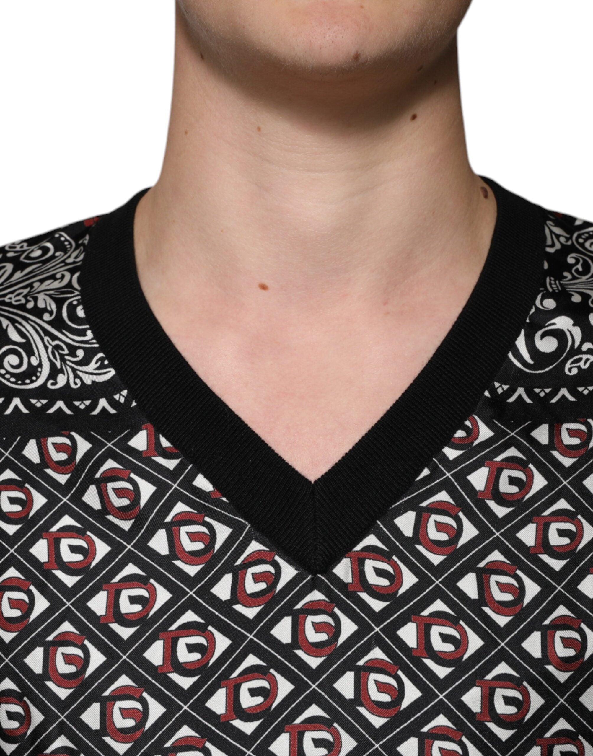 Dolce & Gabbana Schwarzer Logo-Wollpullover mit V-Ausschnitt-5