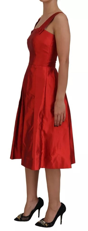 Vestido midi plisado de corte A en satén y seda de Dolce & Gabbana en rojo-4