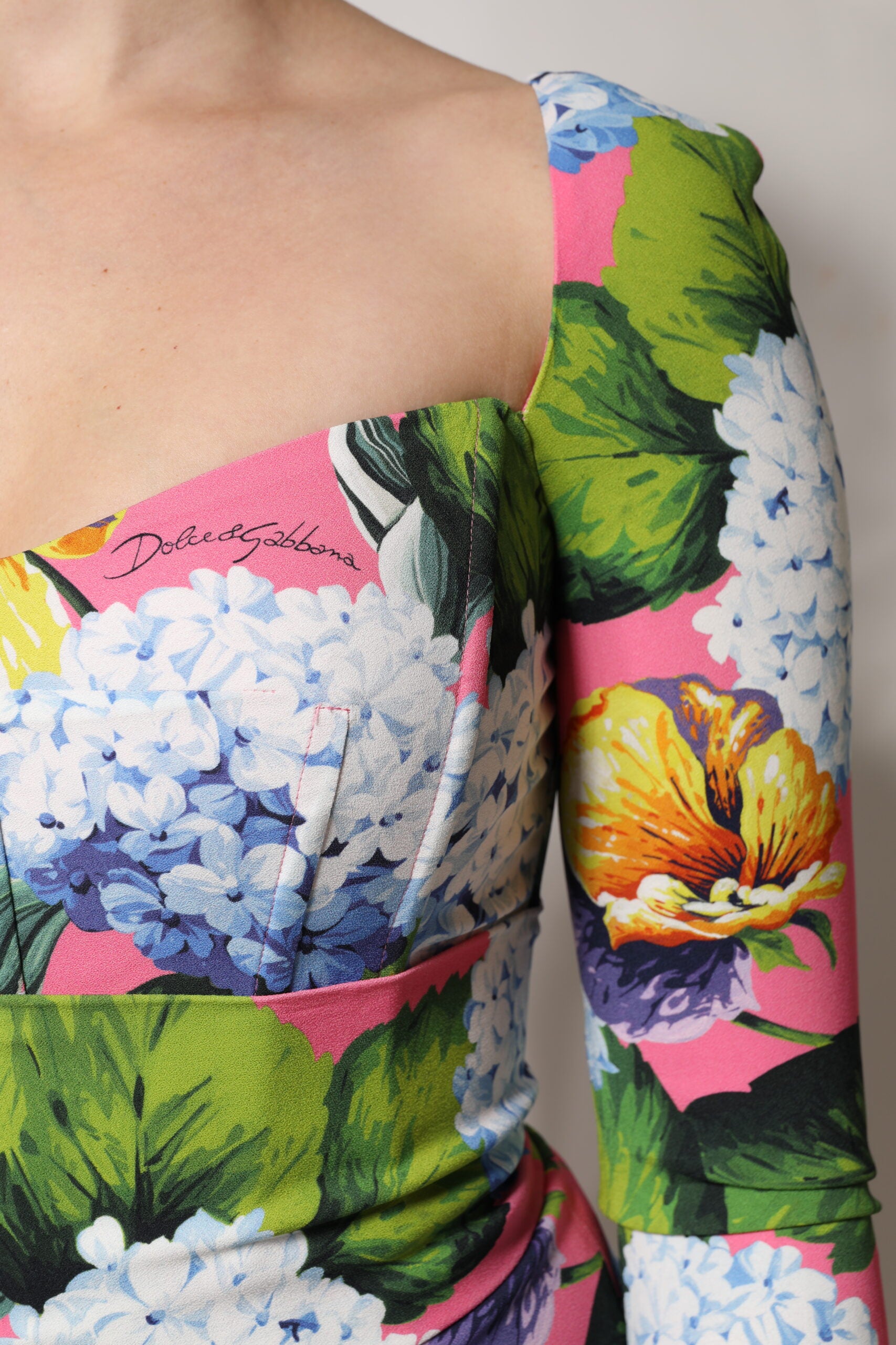 Dolce & Gabbana Multicolor Florales Midikleid mit Seitenschlitz-7