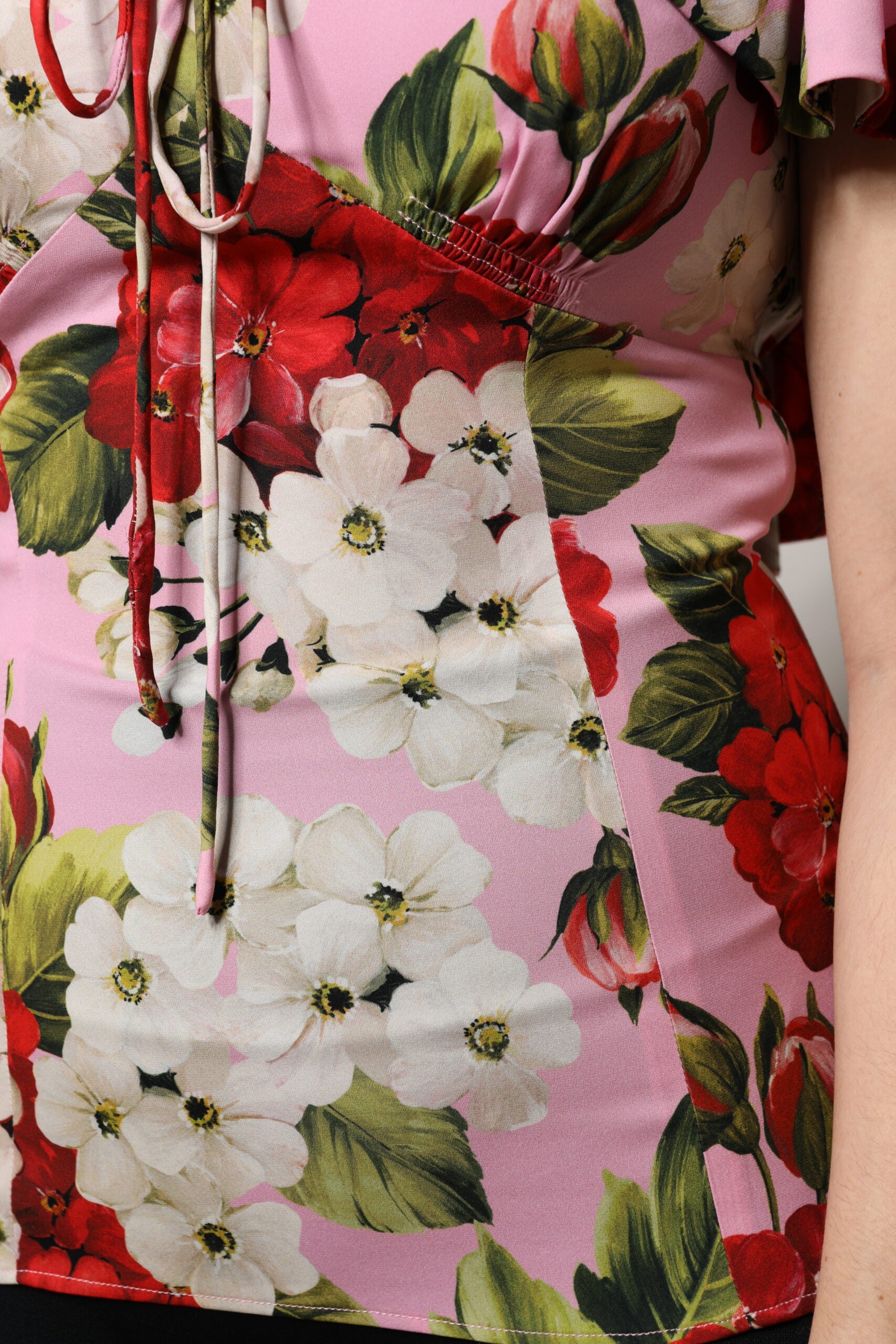 Dolce & Gabbana Pink floral silk blouse top with short sleeves-6