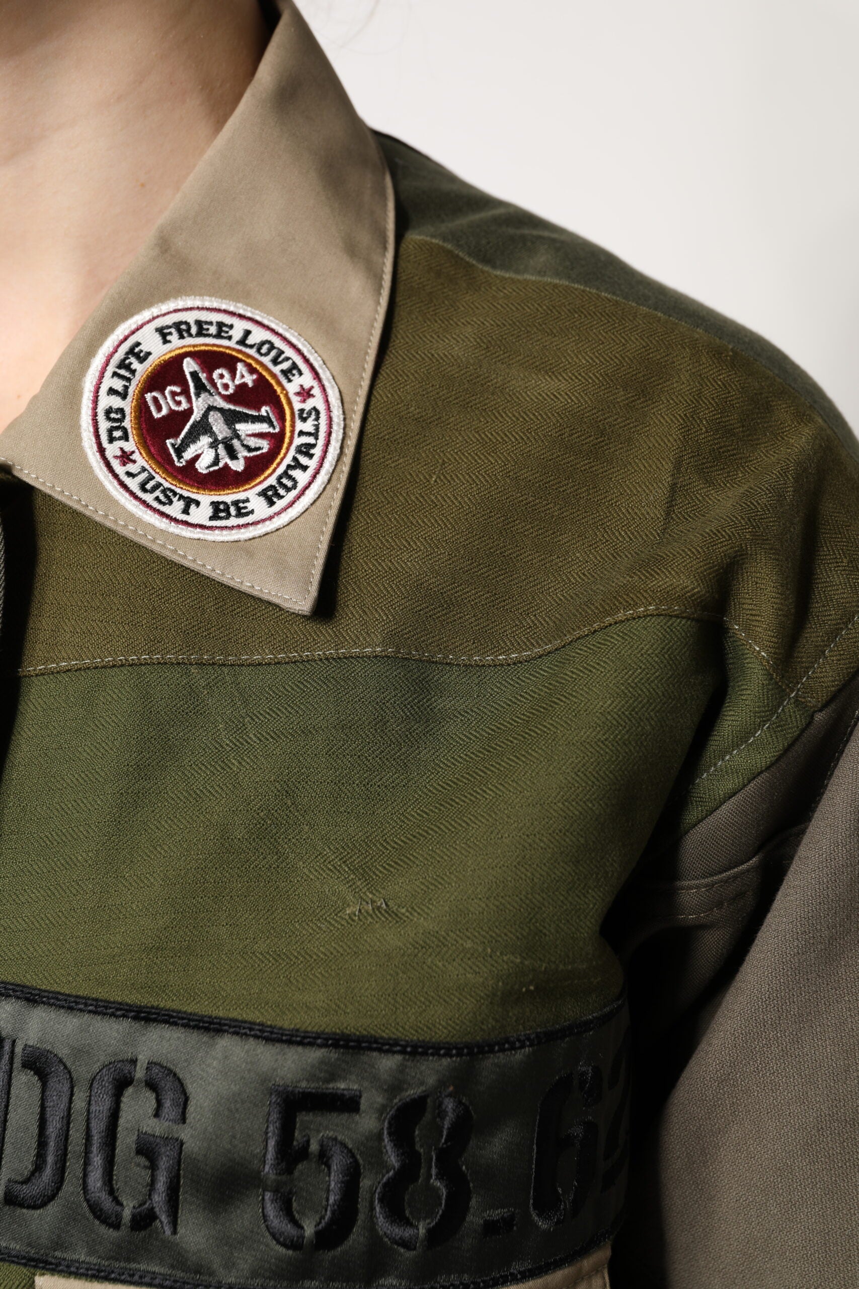 Dolce & Gabbana military green cotton jacket with button placket-6