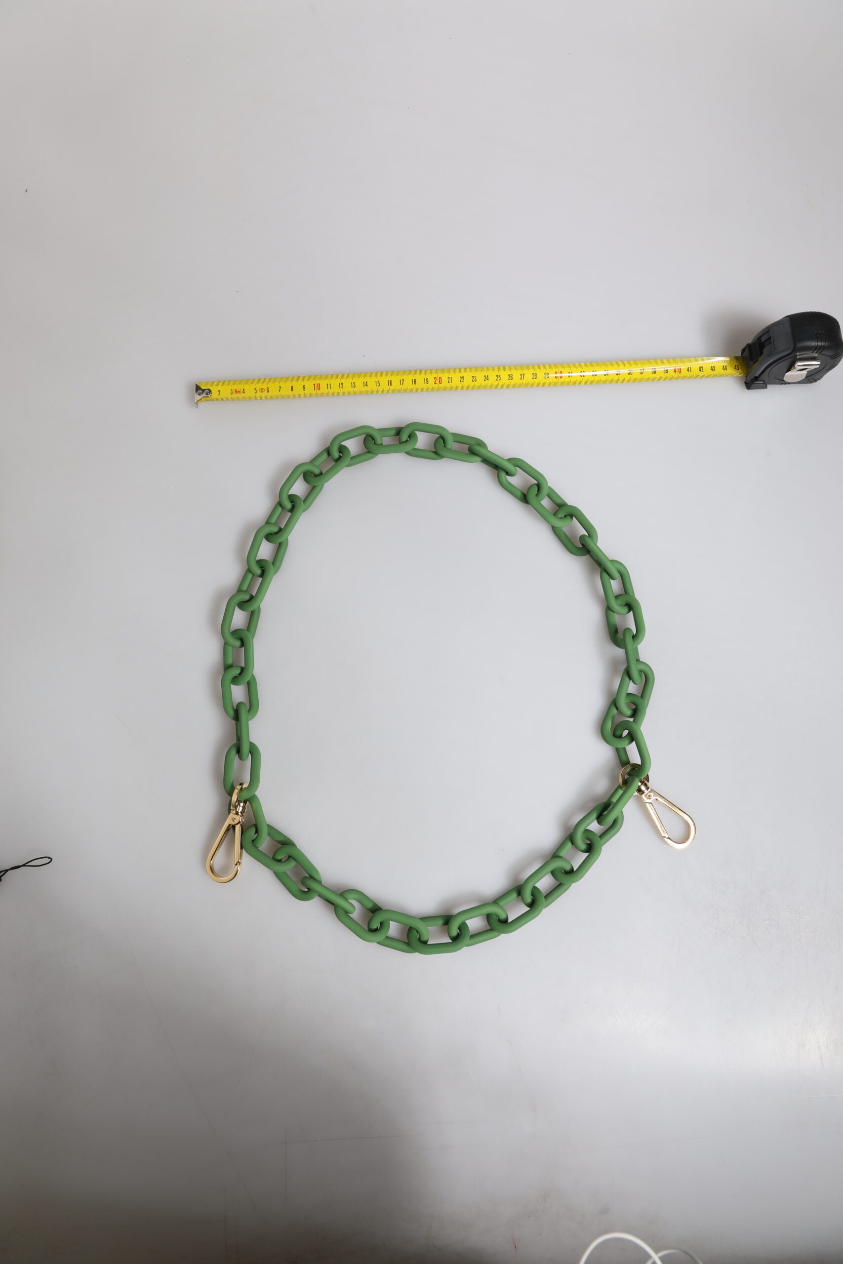Dolce & Gabbana Green Plexiglas Acrylic Chunky Gold Hardware Wallet Chain-6