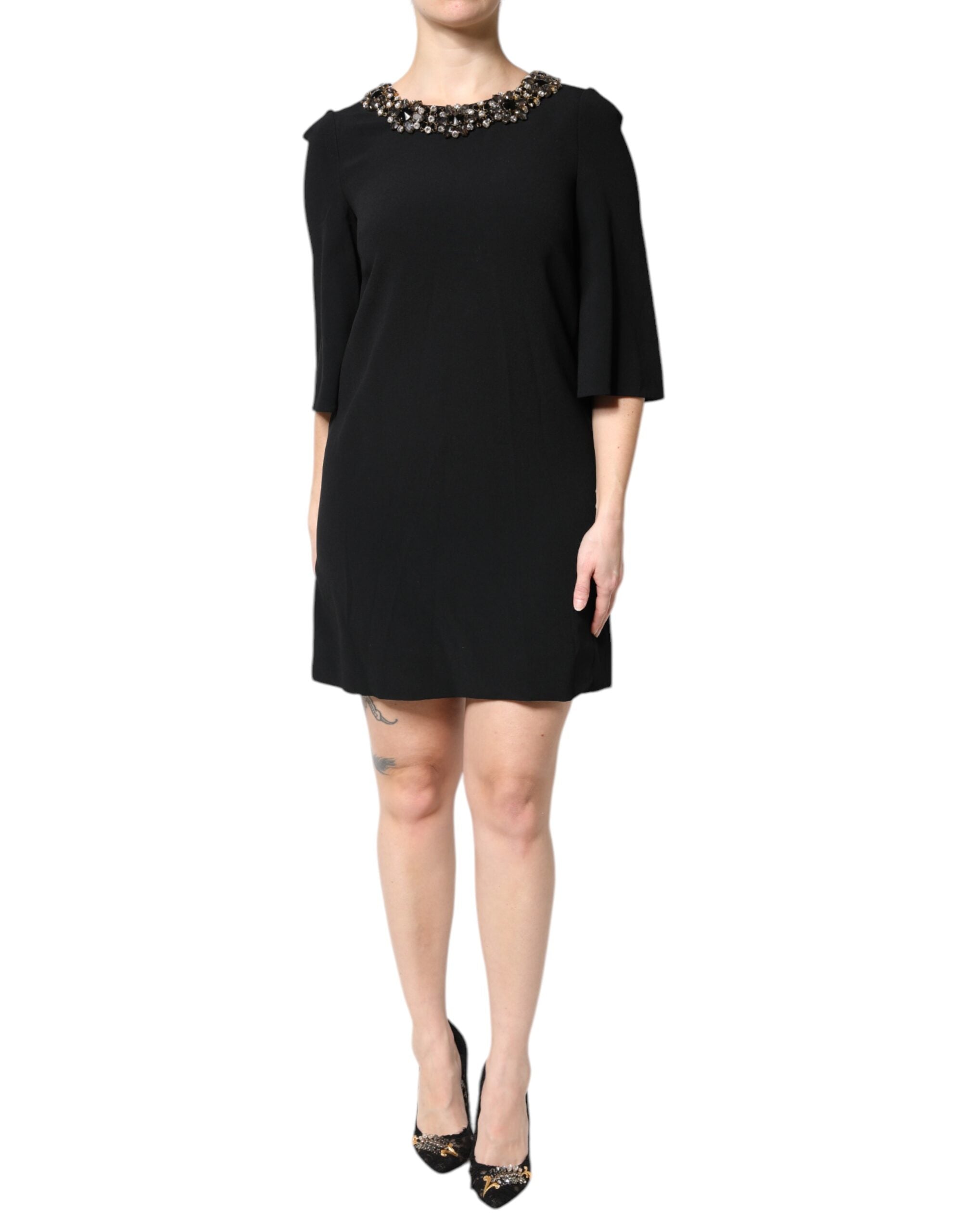 Vestido mini de cuello redondo con cristales negros de Dolce & Gabbana-1