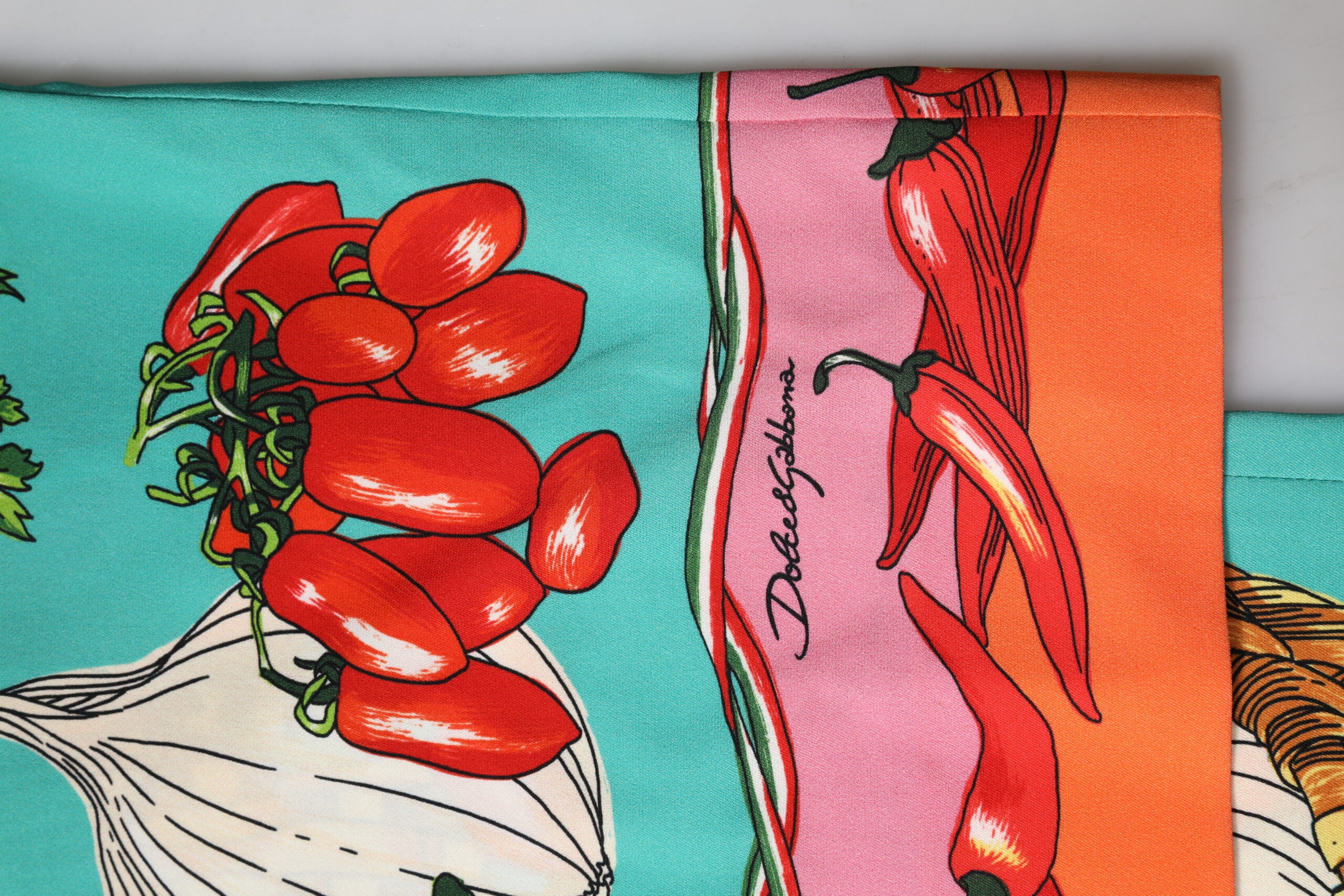 Dolce & Gabbana Grüne bedruckte gerade Hose aus Seide-8