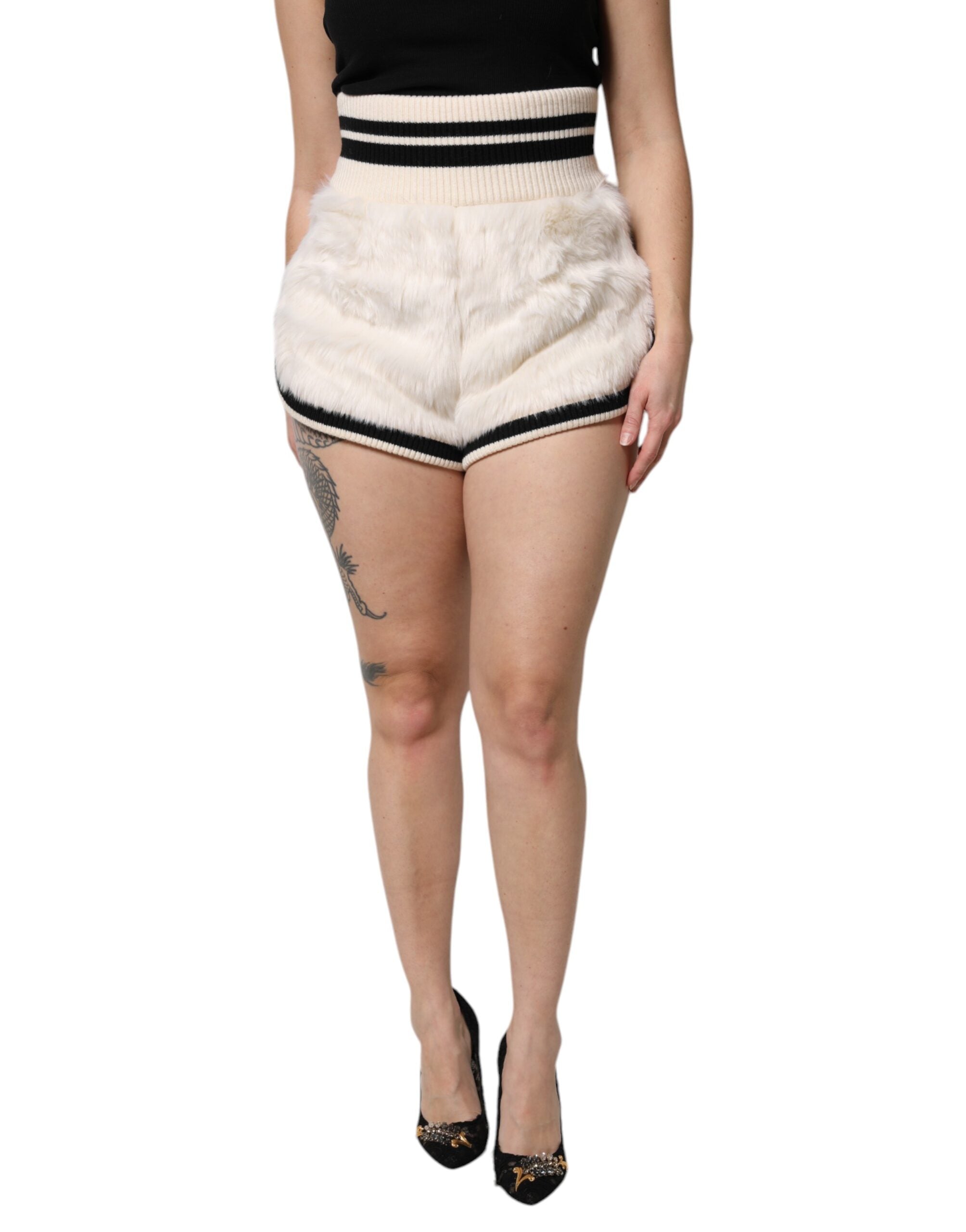 Dolce & Gabbana Weißer Kunstpelz mit hoher Taille Hot Pants kurz-1