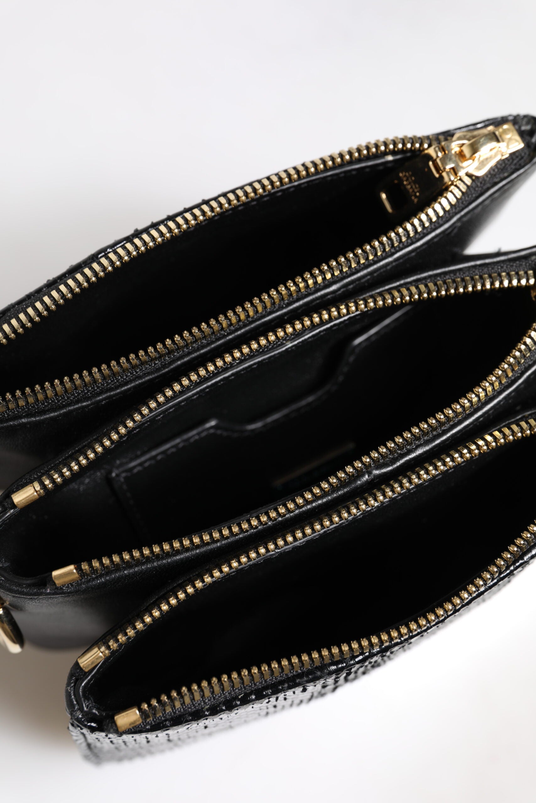 Bolso de mano con correa de hombro de piel exótica negra de Dolce & Gabbana-8