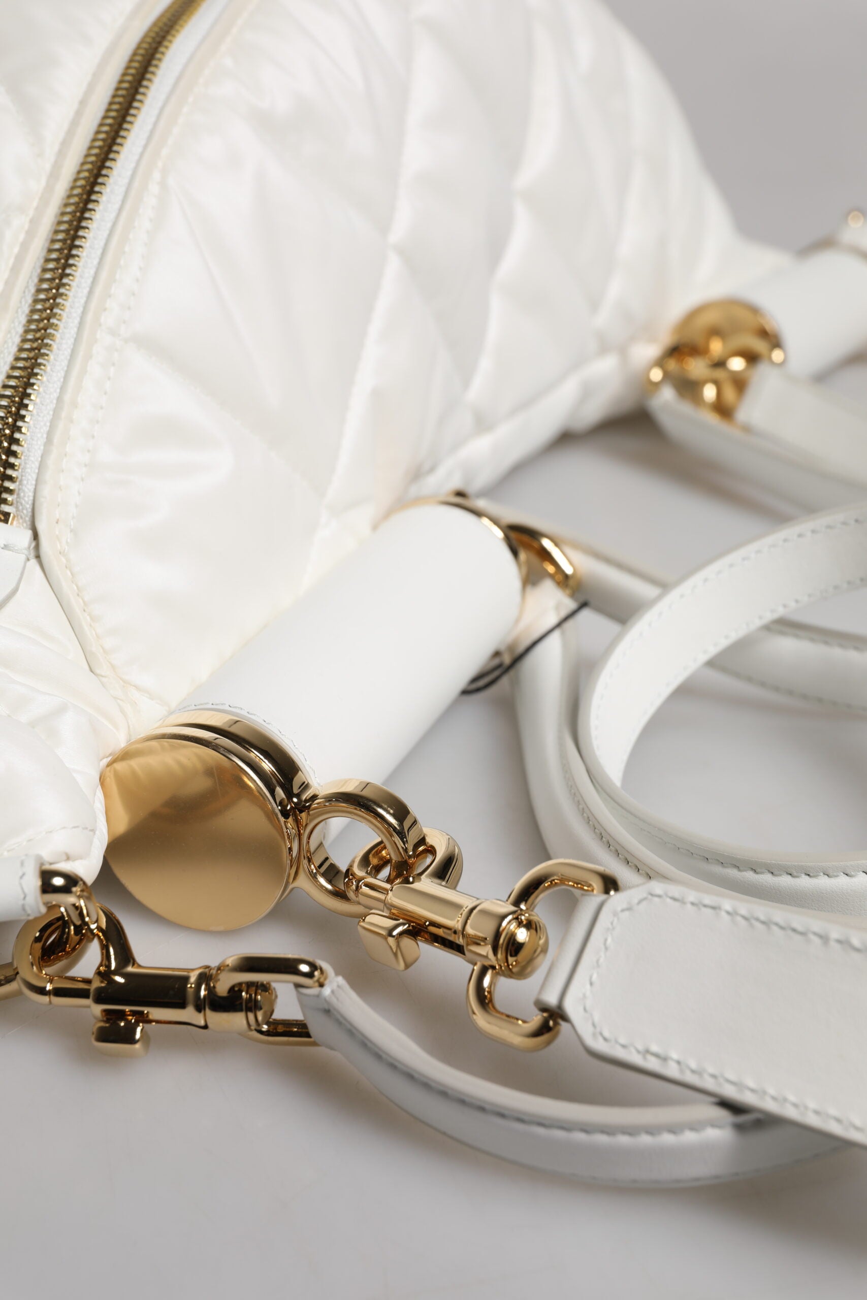 Dolce & Gabbana White Quilted Logo Plaque Belt Waist Belt Bag-8