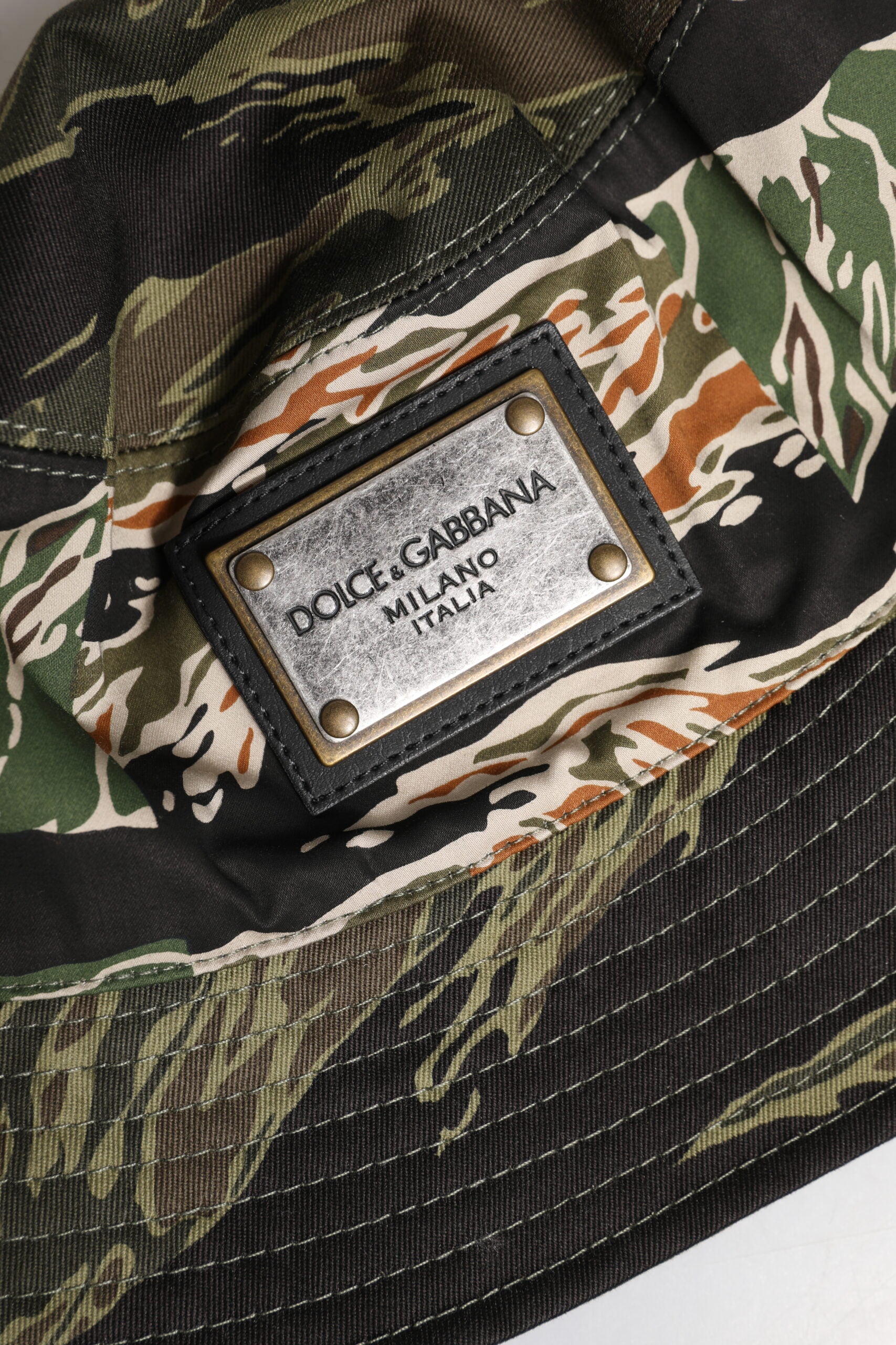 Dolce & Gabbana Multicolor DG Plaque Breite Krempe Eimer Hut-5