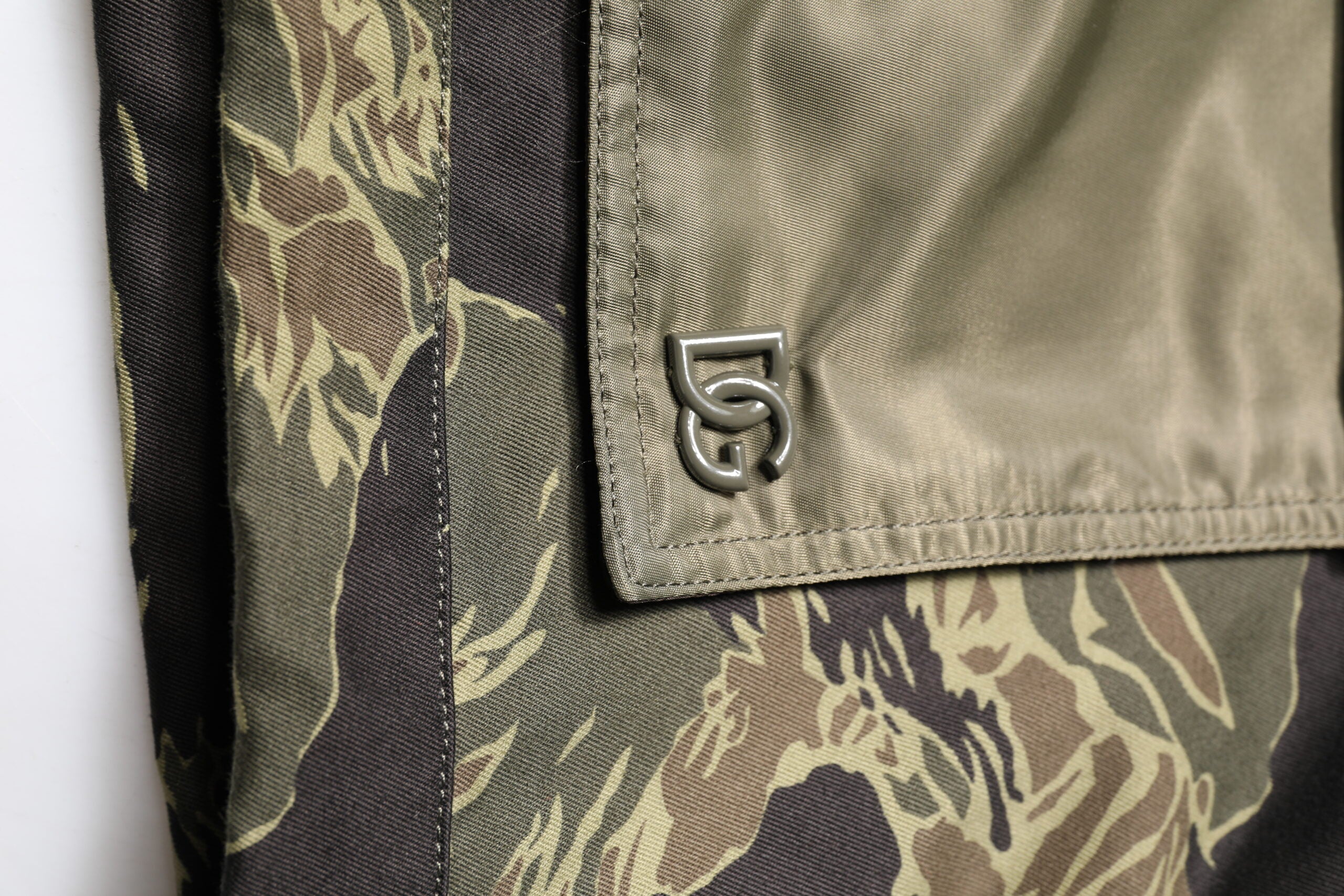 Dolce & Gabbana Mehrfarbige Camouflage-Baumwoll-Bomberjacke-6