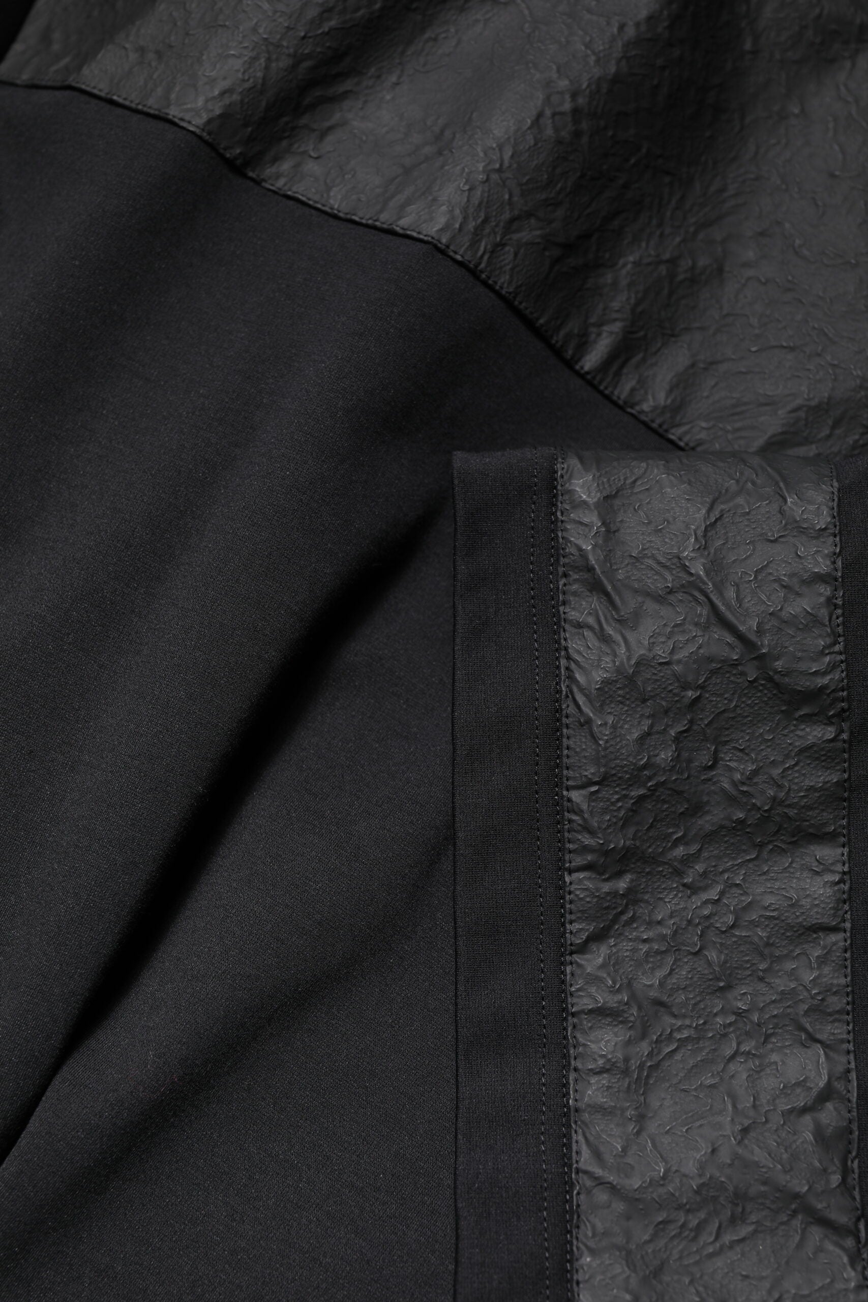 Camiseta Dolce & Gabbana de algodón negra con cuello en V y manga corta-6