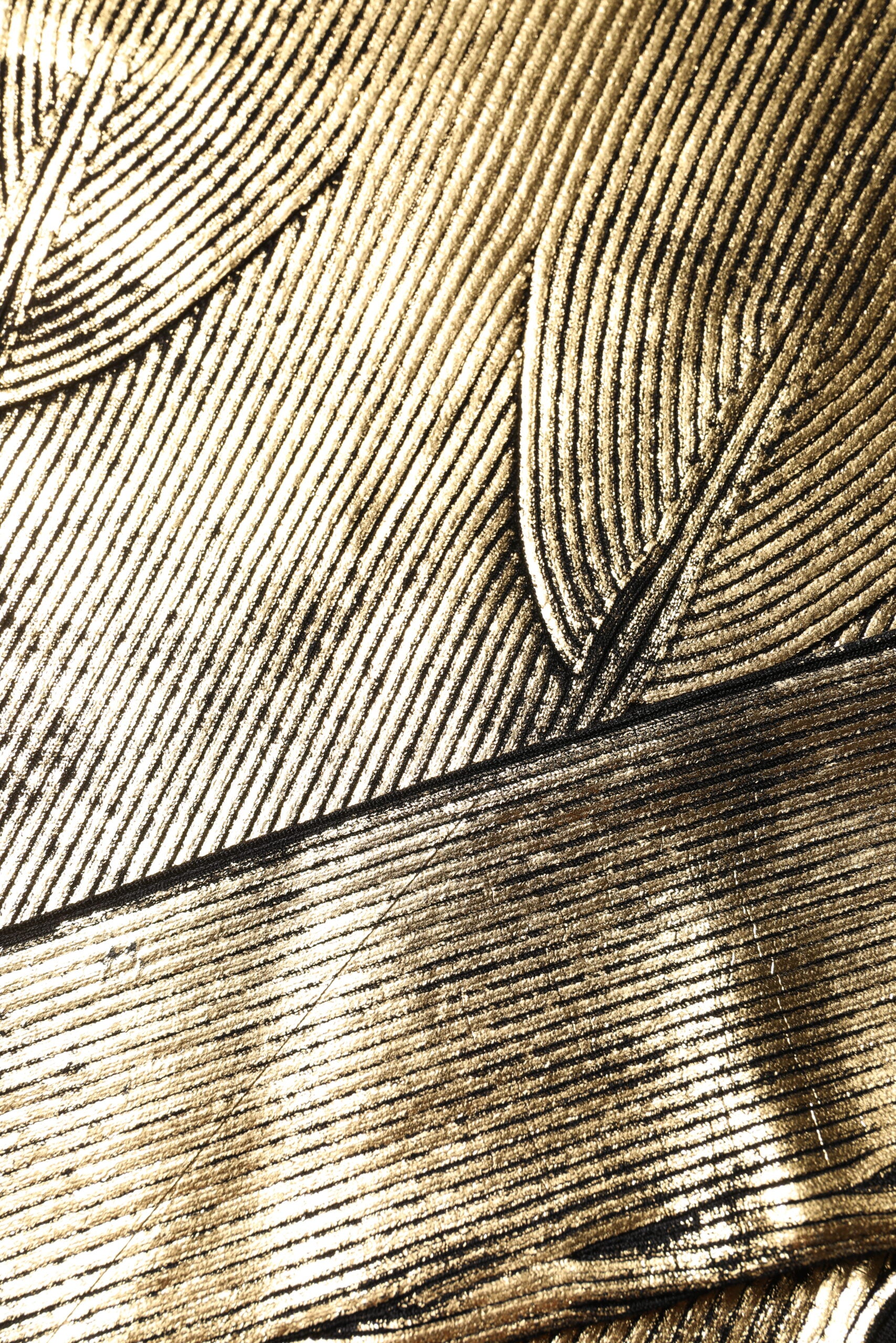 Suéter de manga larga con cuello redondo dorado de Dolce & Gabbana-8