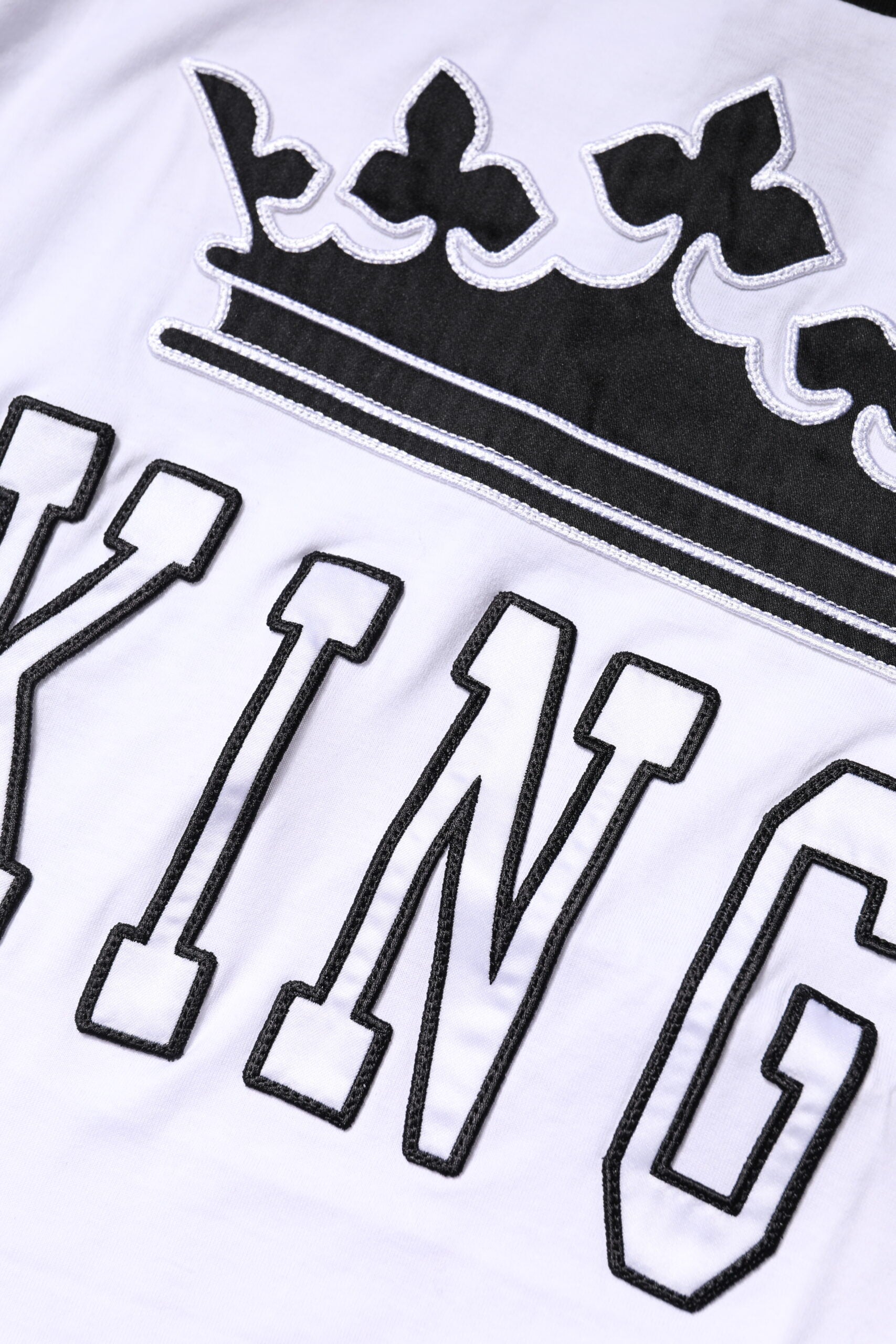 Dolce & Gabbana Weißes Baumwoll-T-Shirt mit Kronenkönig-Stickerei-5
