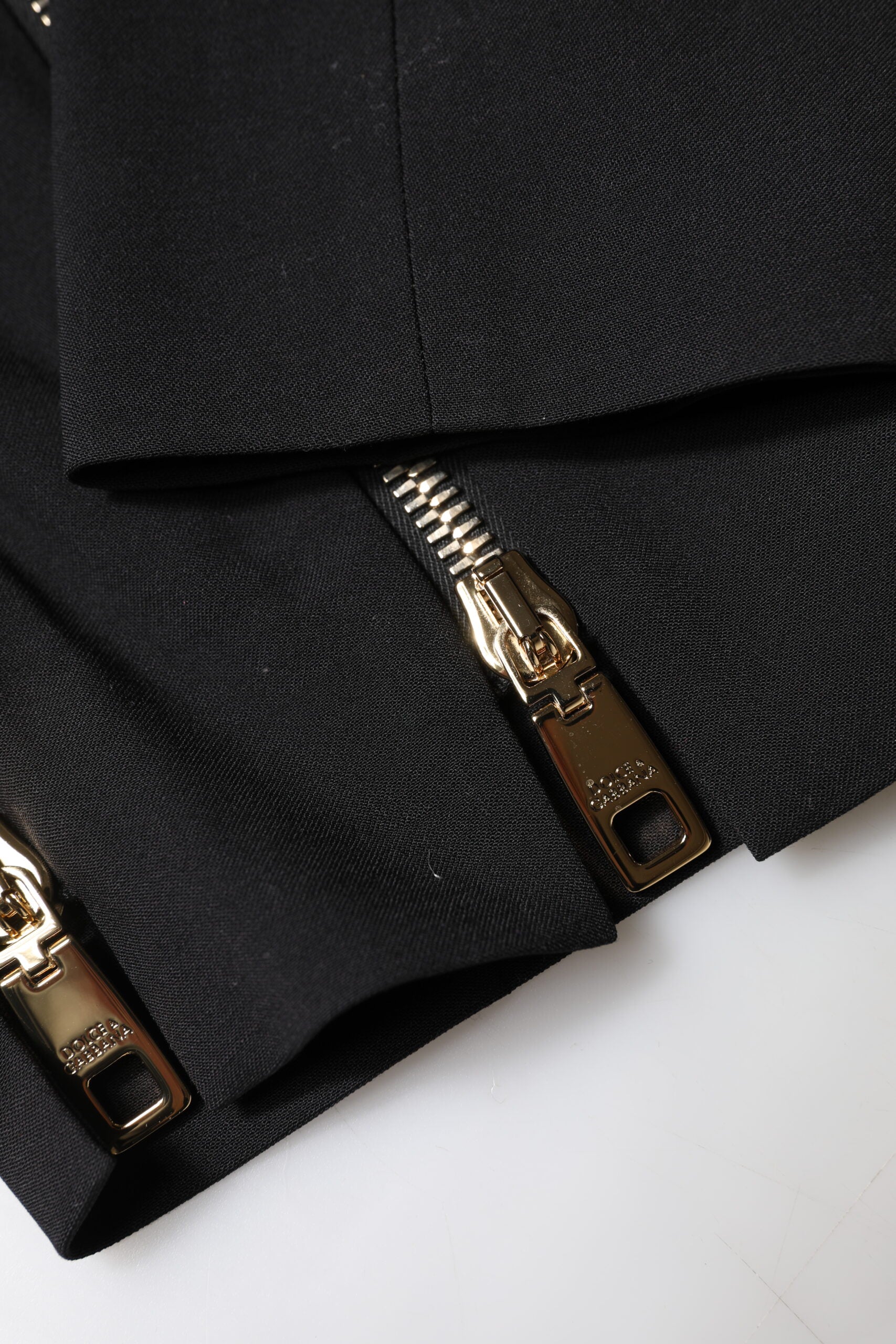 Dolce & Gabbana Black wool trousers with high waist and zipper-8