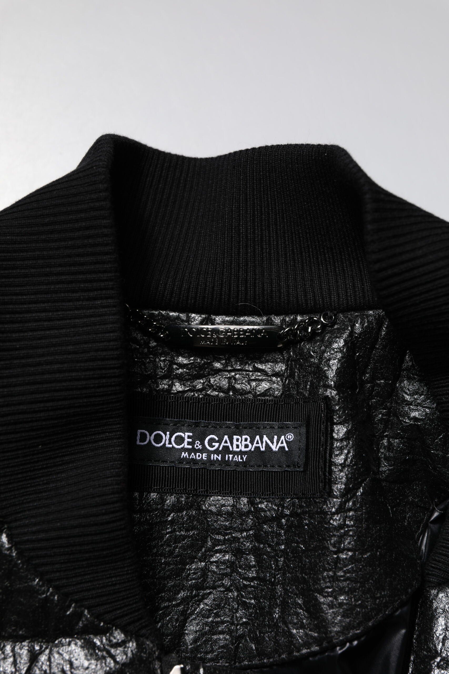 Dolce & Gabbana Black Logo Plaque Bomber Jacket with Zipper-7
