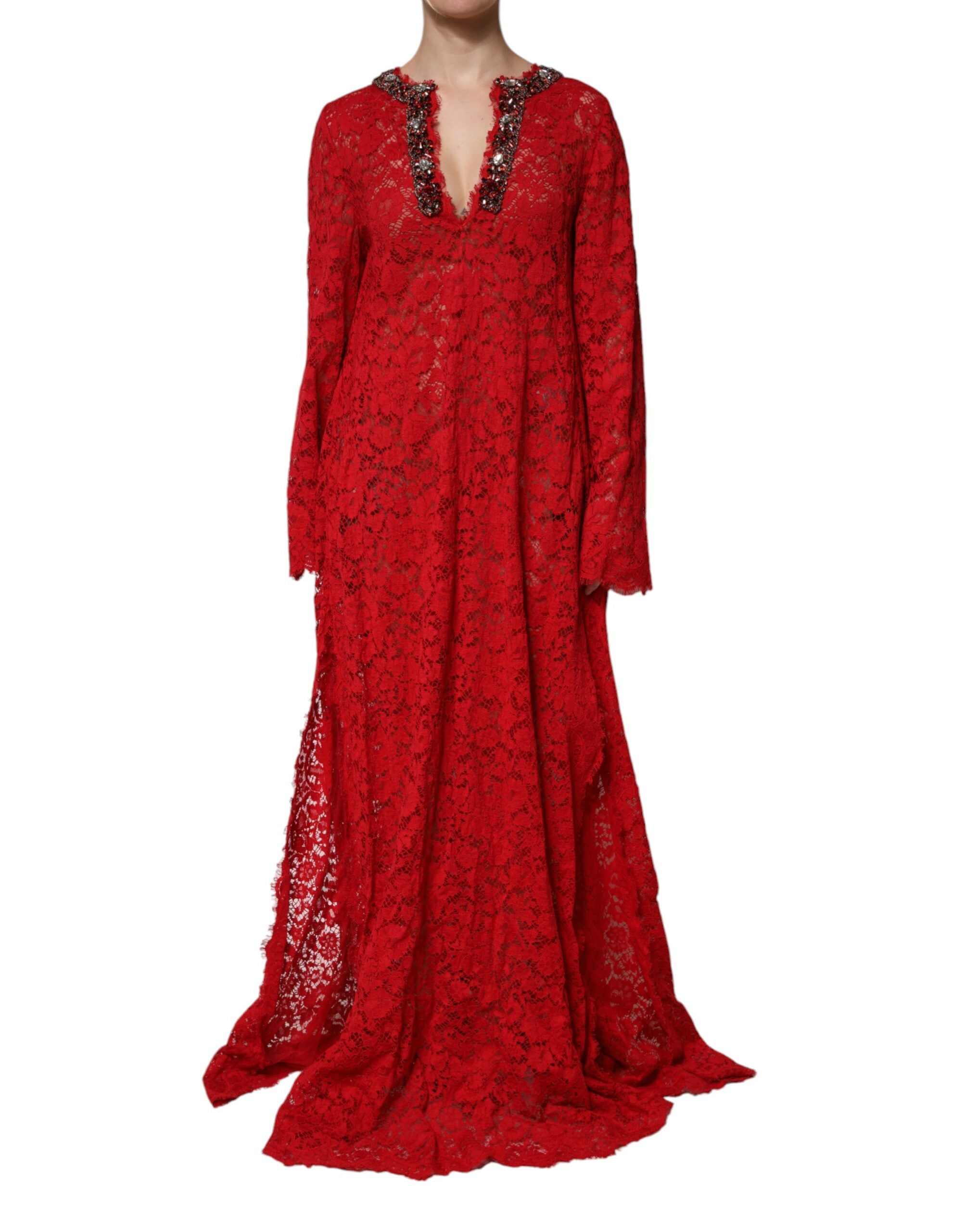 Vestido rojo de Dolce & Gabbana con encaje floral y adornos de pedrería-2