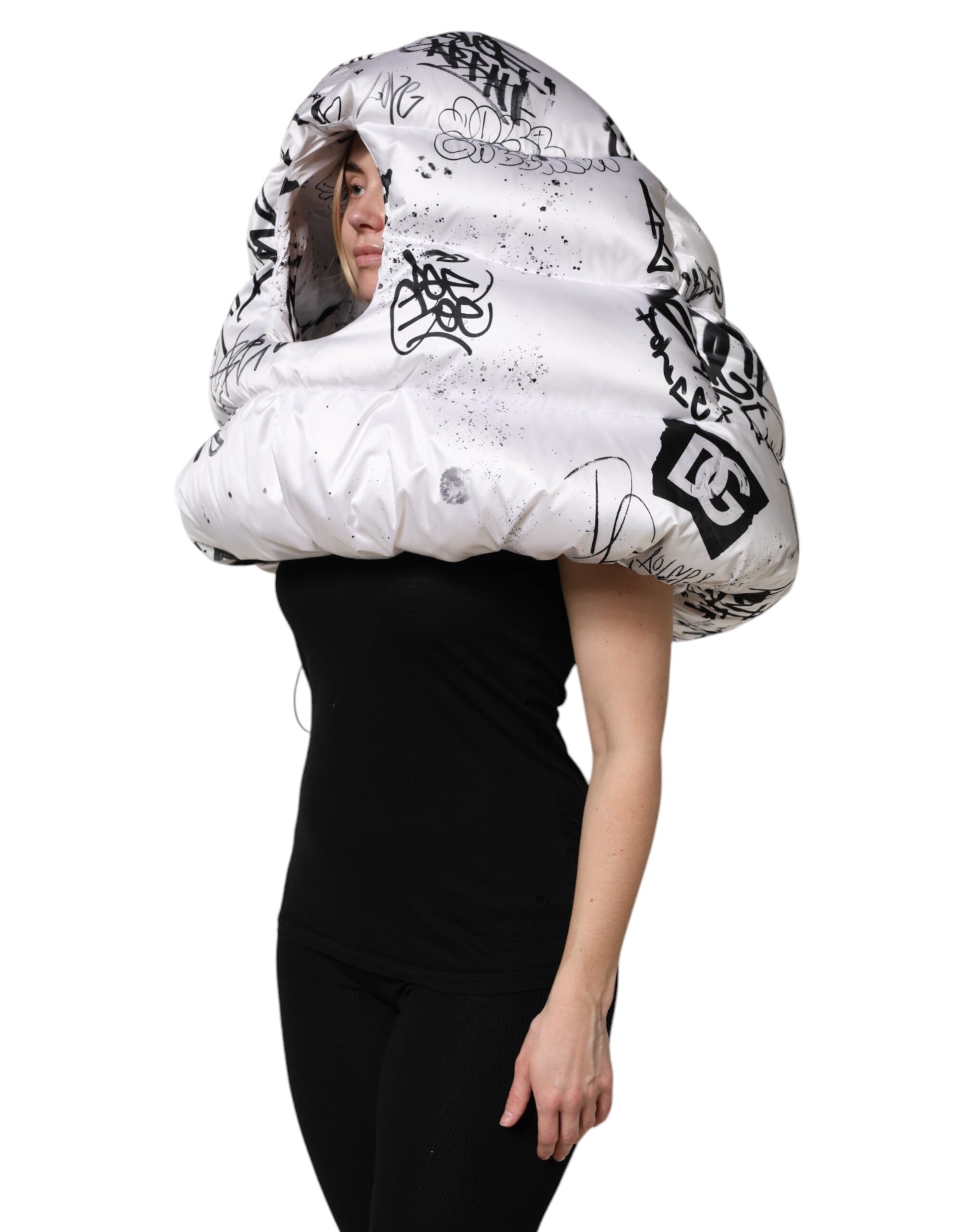 Dolce & Gabbana quilted beanie with printed hood in white polyester-3