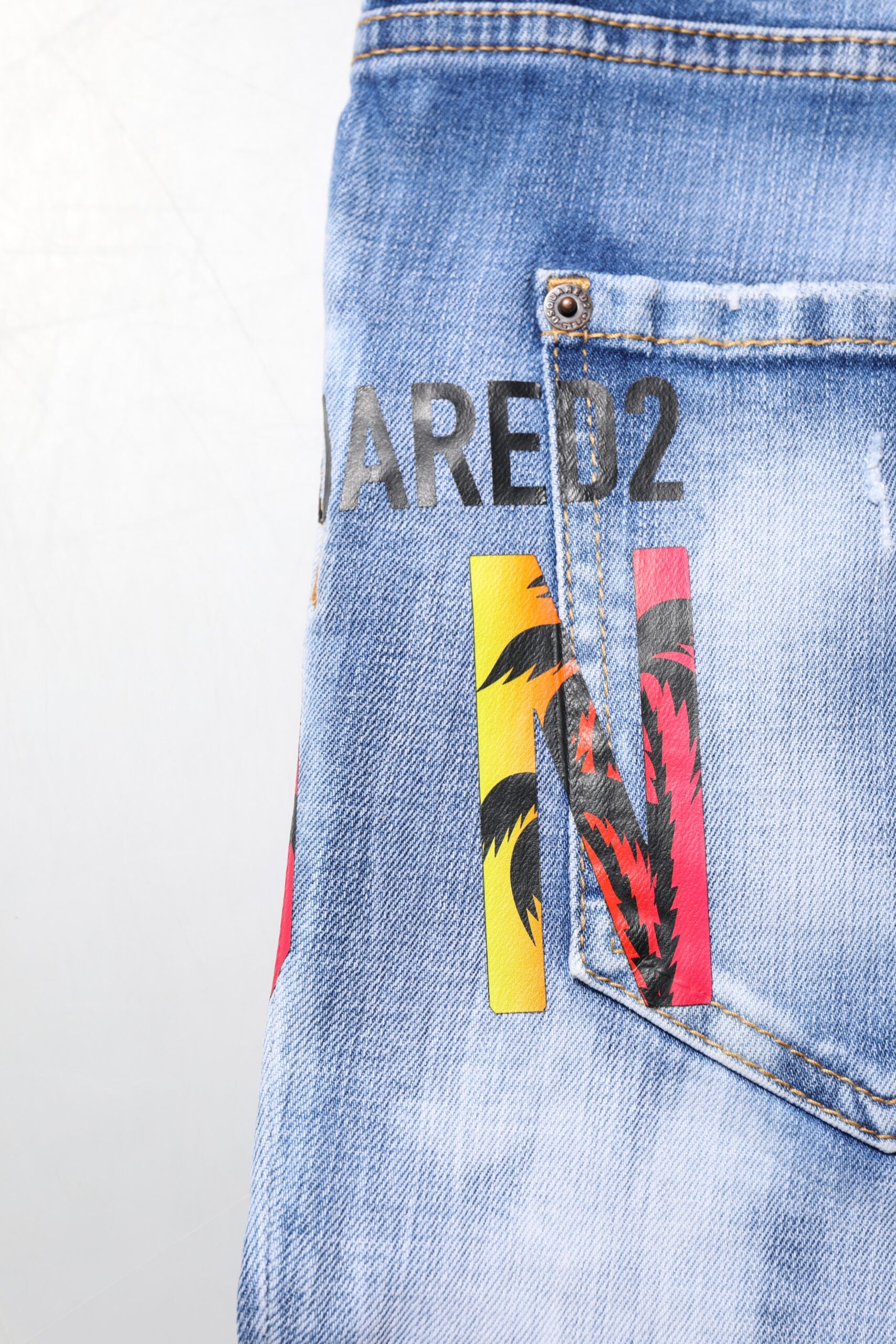 Dsquared² Blue skinny denim jeans in washed cotton with a mid-waisted cut-6