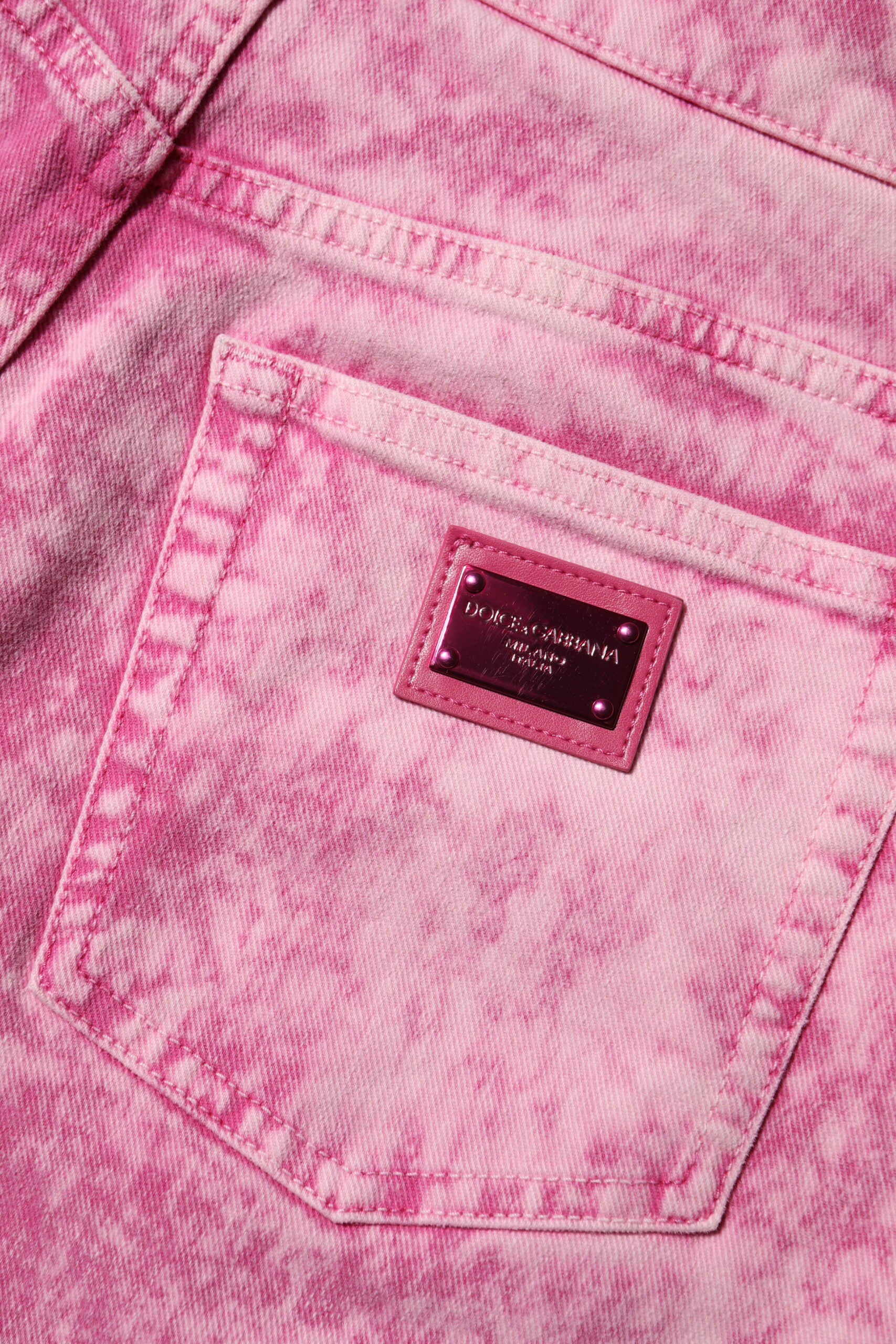 Vaqueros tie-dye rosas de Dolce & Gabbana con cintura alta y denim cónico -5