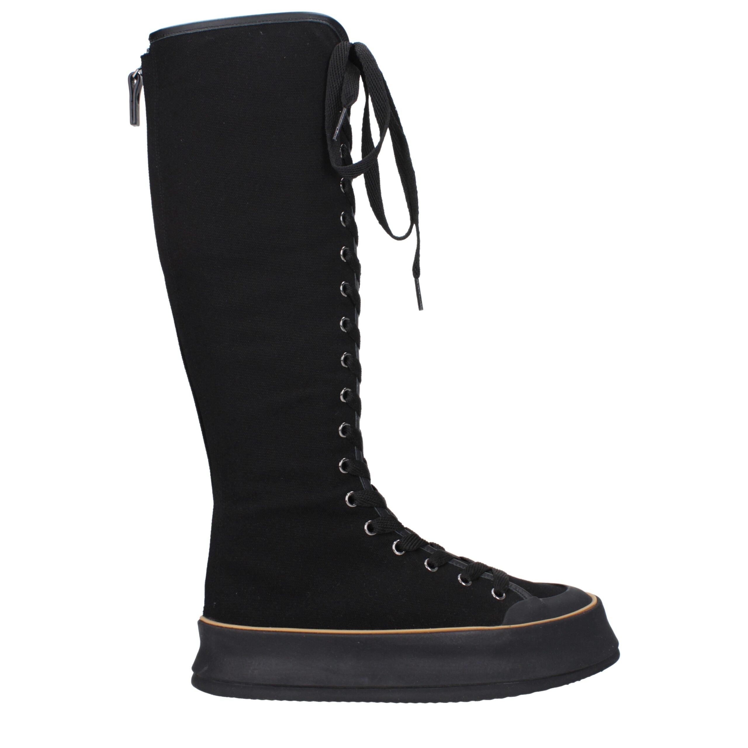Max Mara Schwarze Schnürstiefel aus Stoff-1
