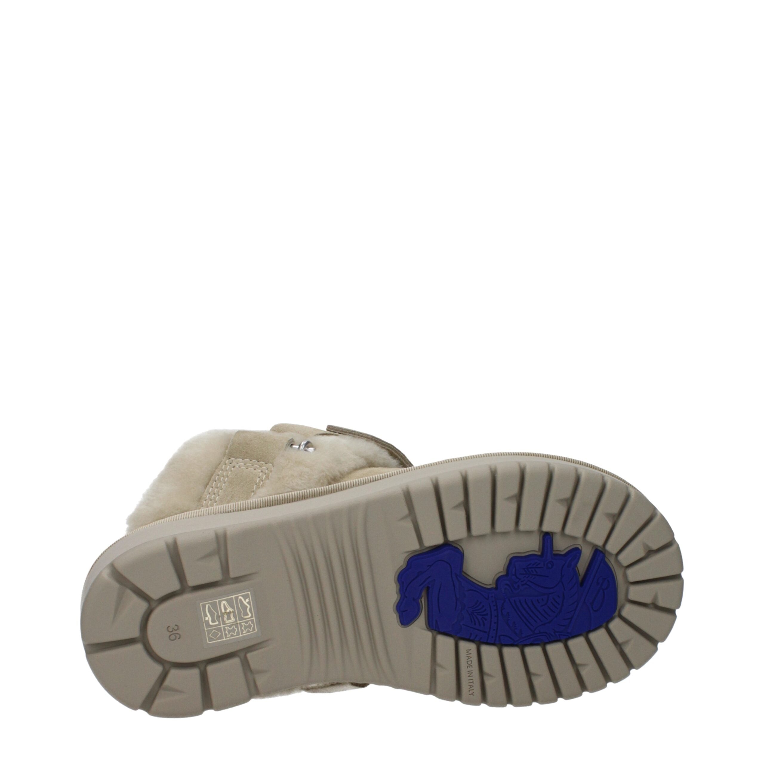 Pantuflas de piel verde Burberry-5