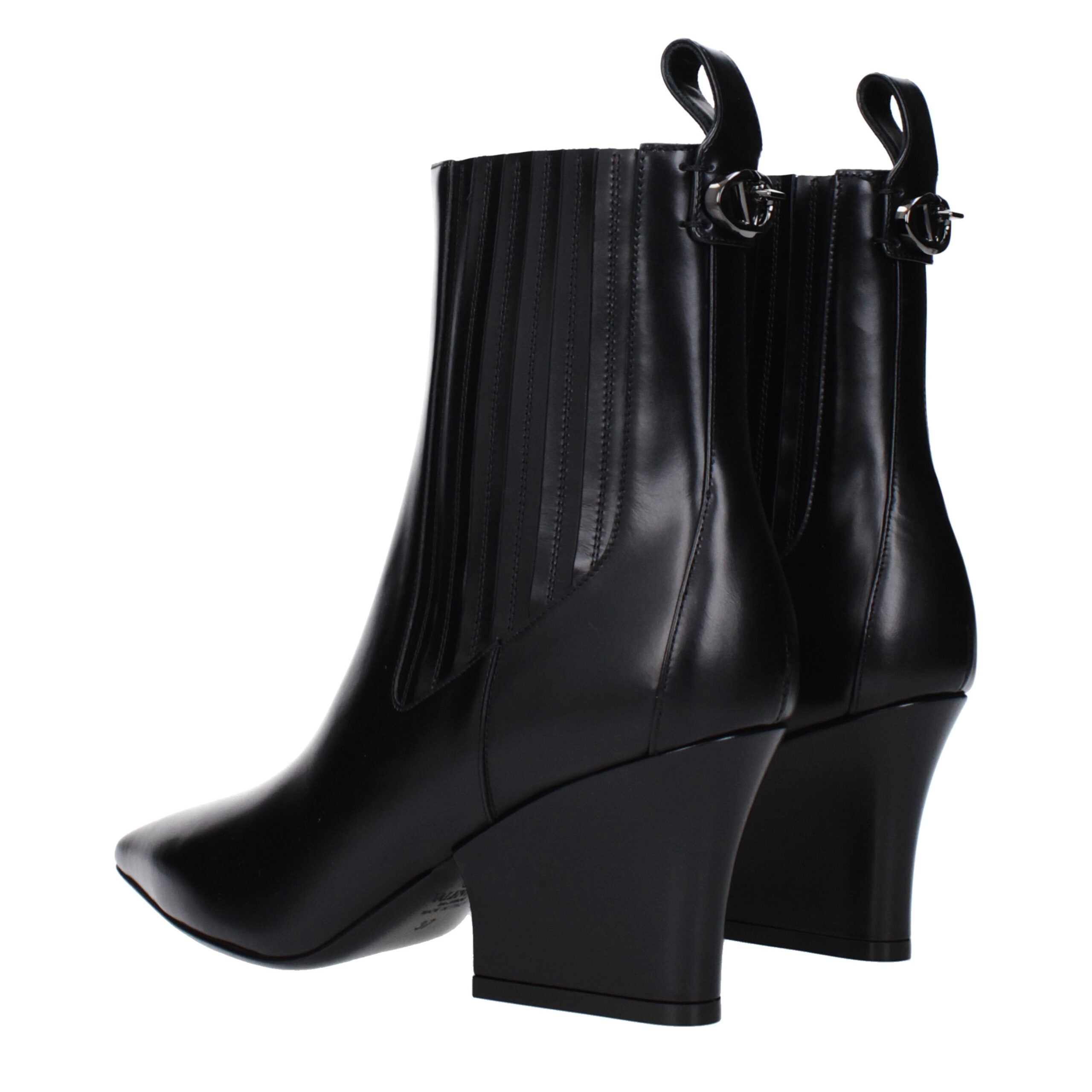 Valentino Garavani Black Leather Ankle Boots-4