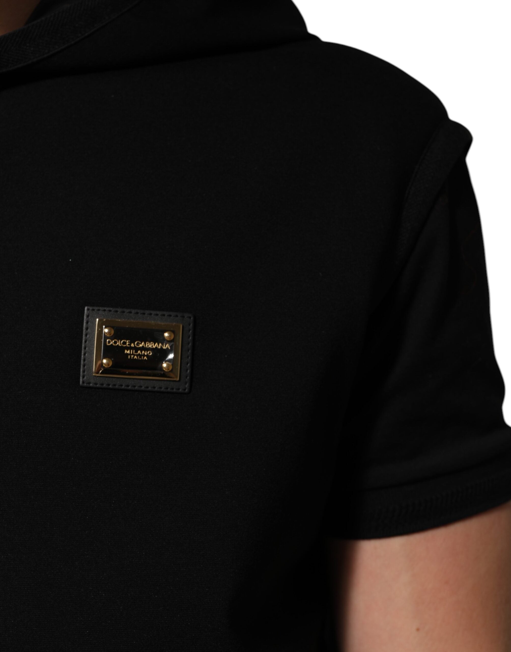 Dolce & Gabbana black sleeveless jacket with hood and logo plaque-5