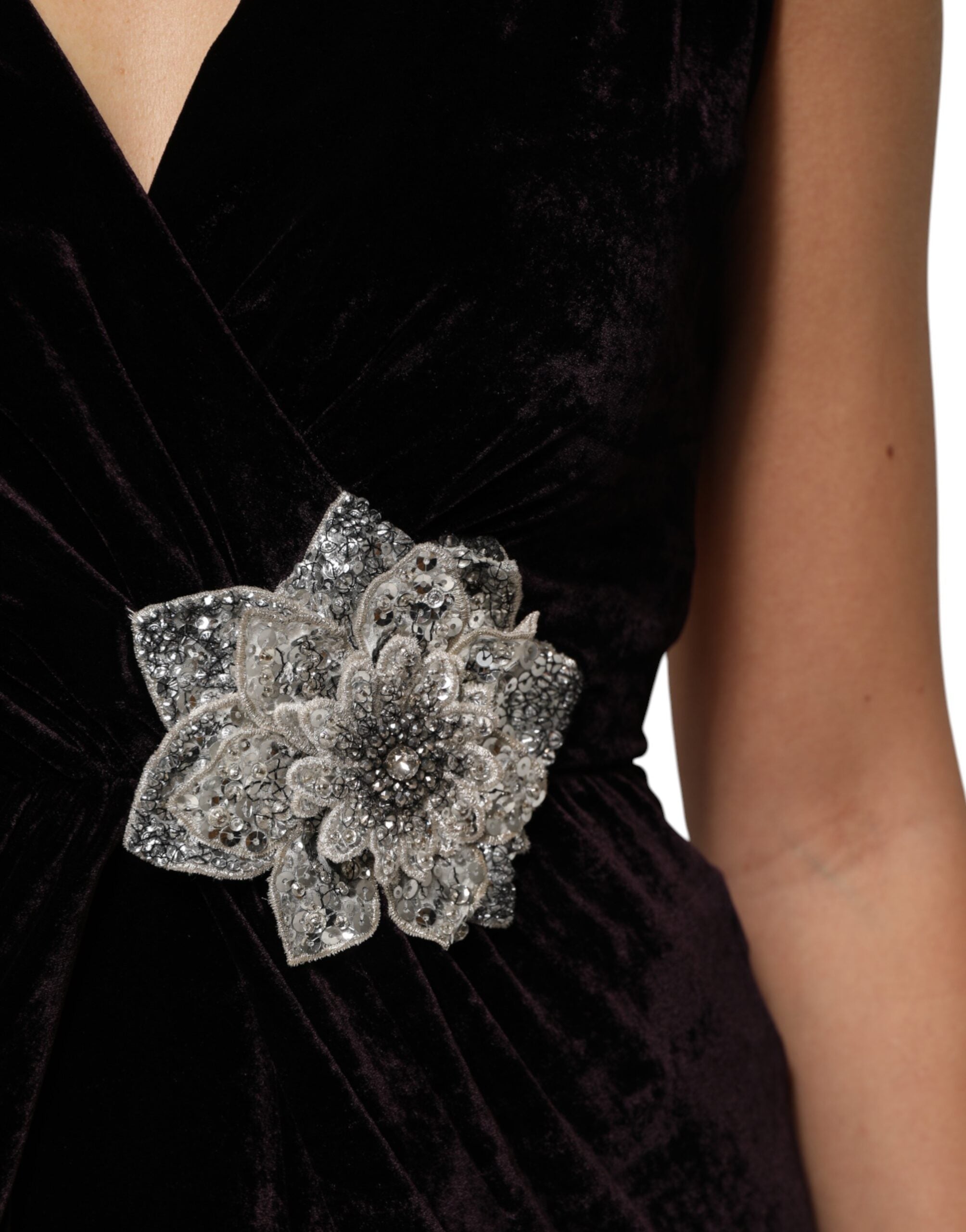 Dolce & Gabbana Black velvet dress with floral embellishment Aline-6