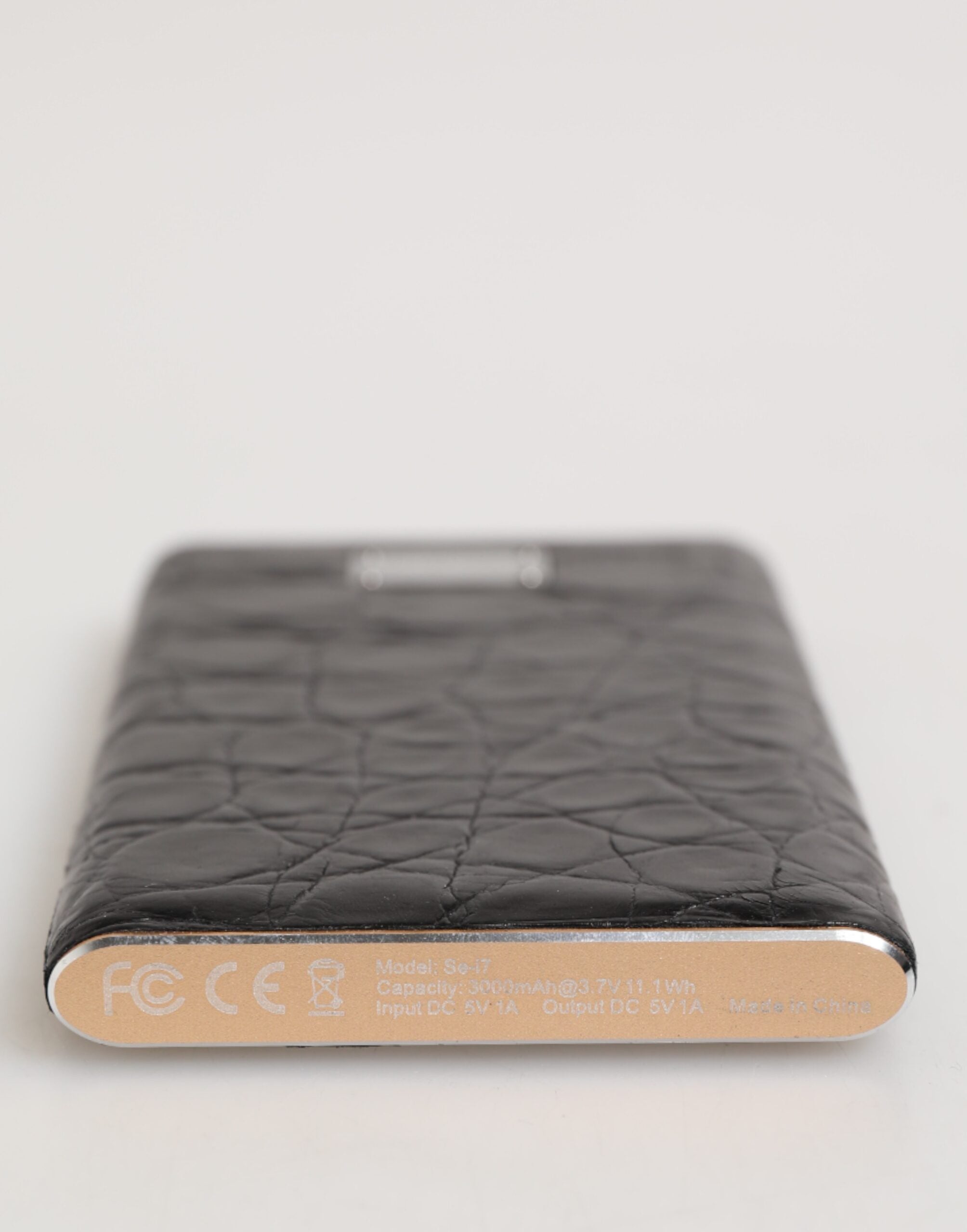 Dolce & Gabbana Schwarzes Leder Exotische Haut 3000mAh Power Bank Ladegerät USB-6