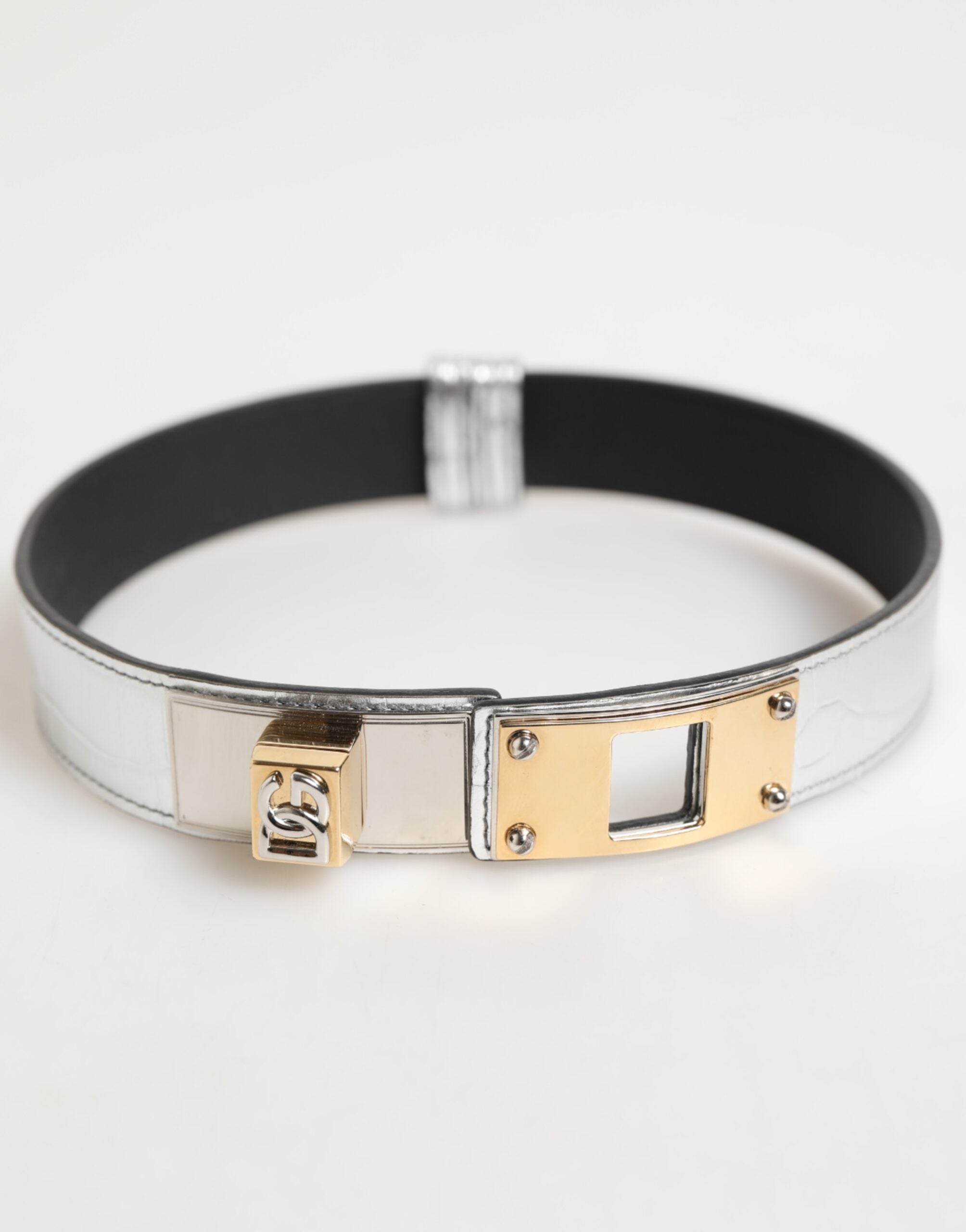 Gargantilla Dolce & Gabbana de piel texturizada plateada y metal dorado-6