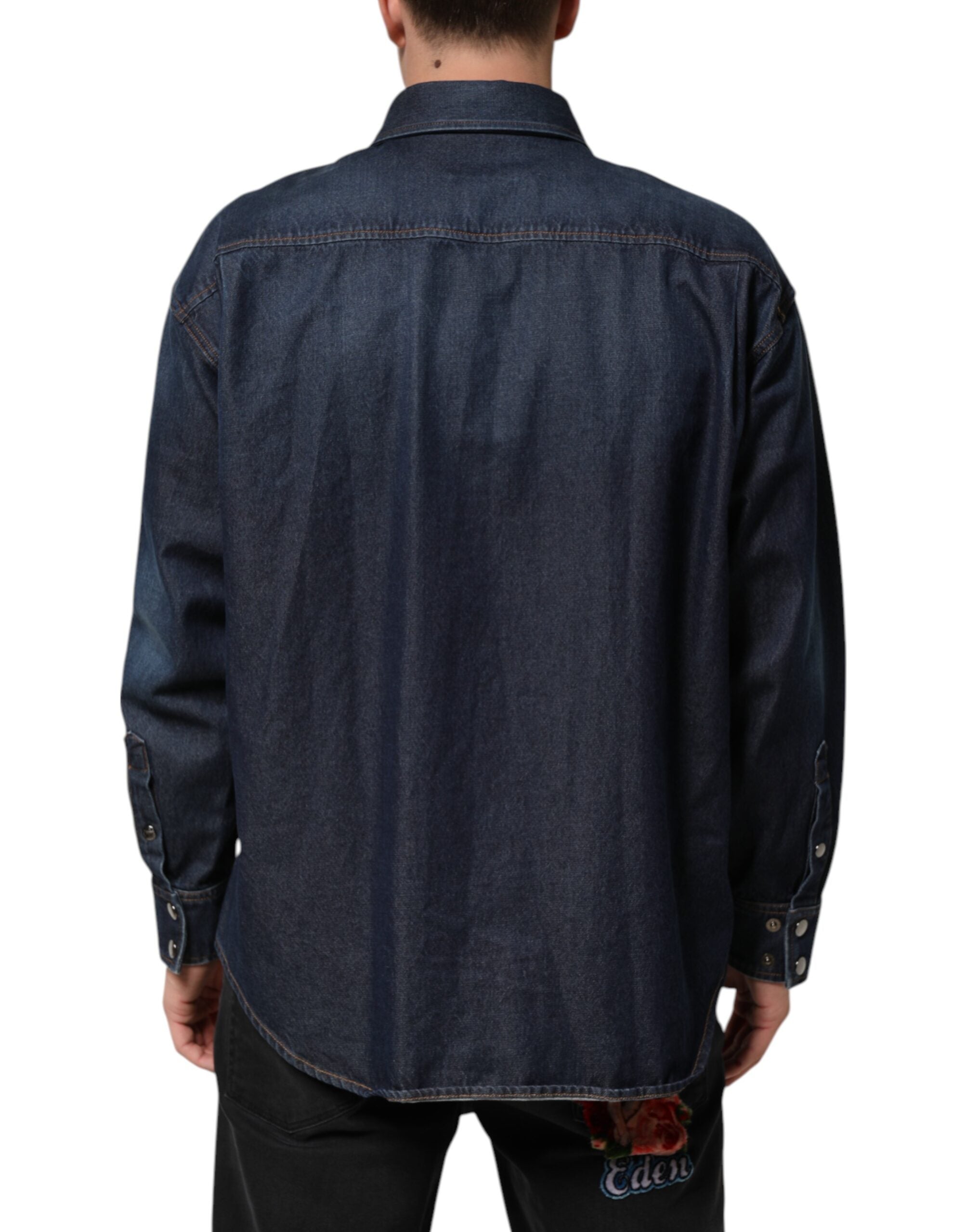 Dolce & Gabbana Blaues Denim Knopf lässig Logo Patch Männer Hemd-4