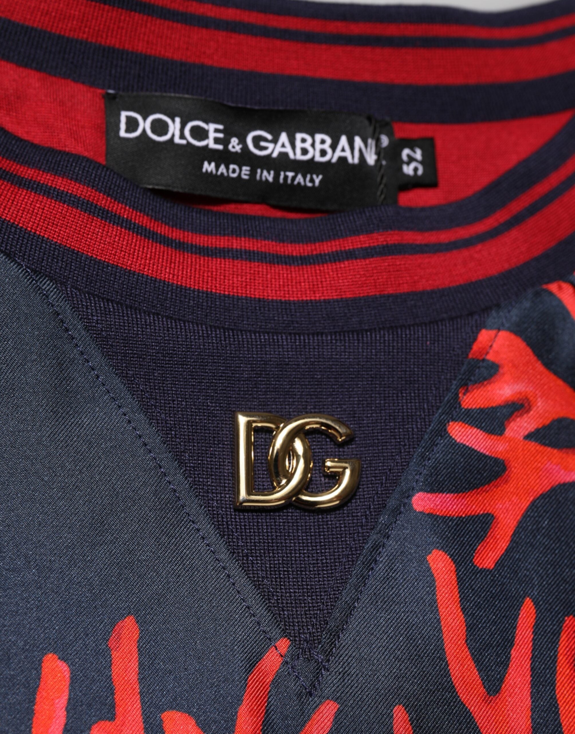 Dolce & Gabbana Marineblauer Pullover mit Korallendruck Pullover aus Seide-6