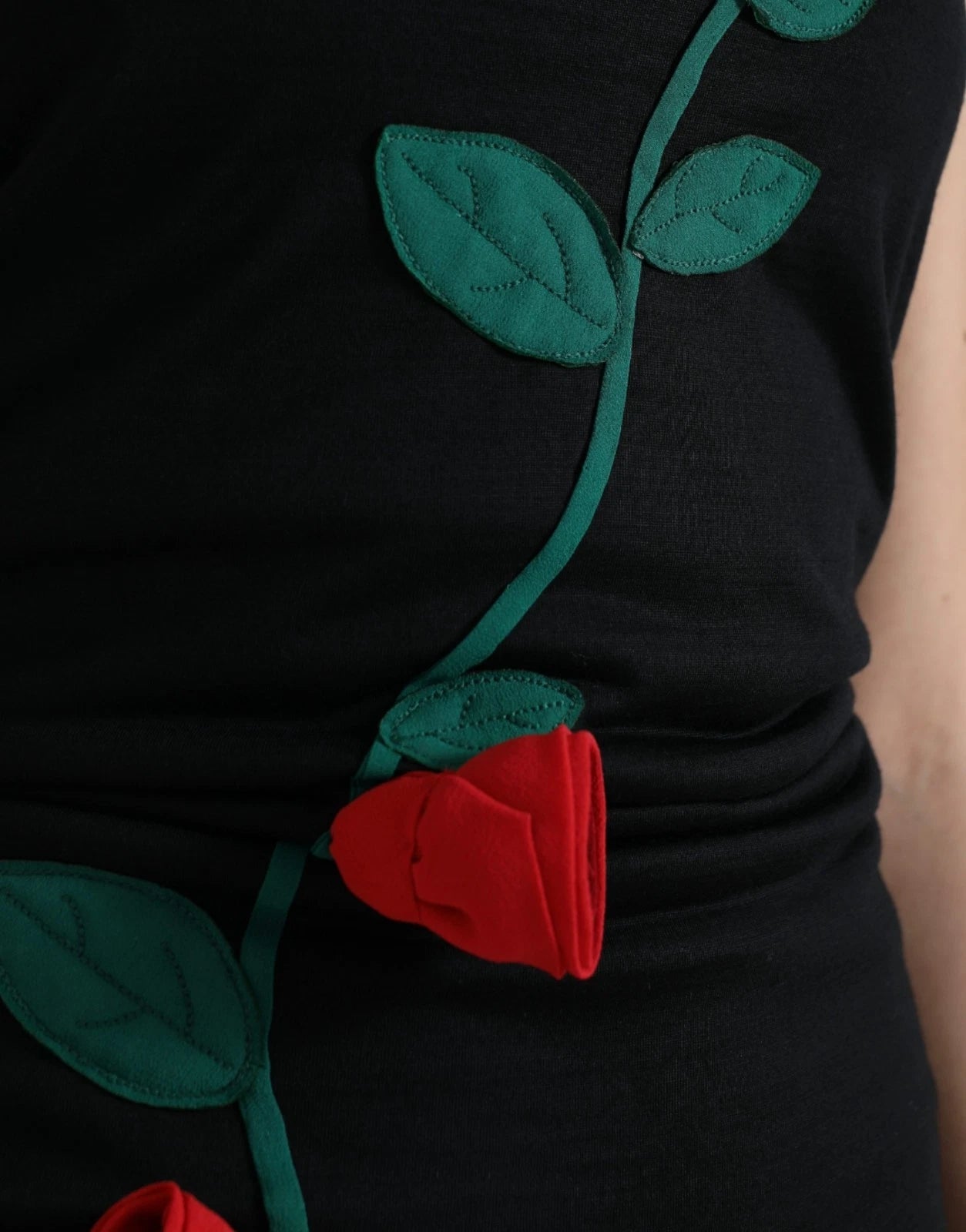 Dolce & Gabbana black sleeveless dress with rose appliqués in wool-6