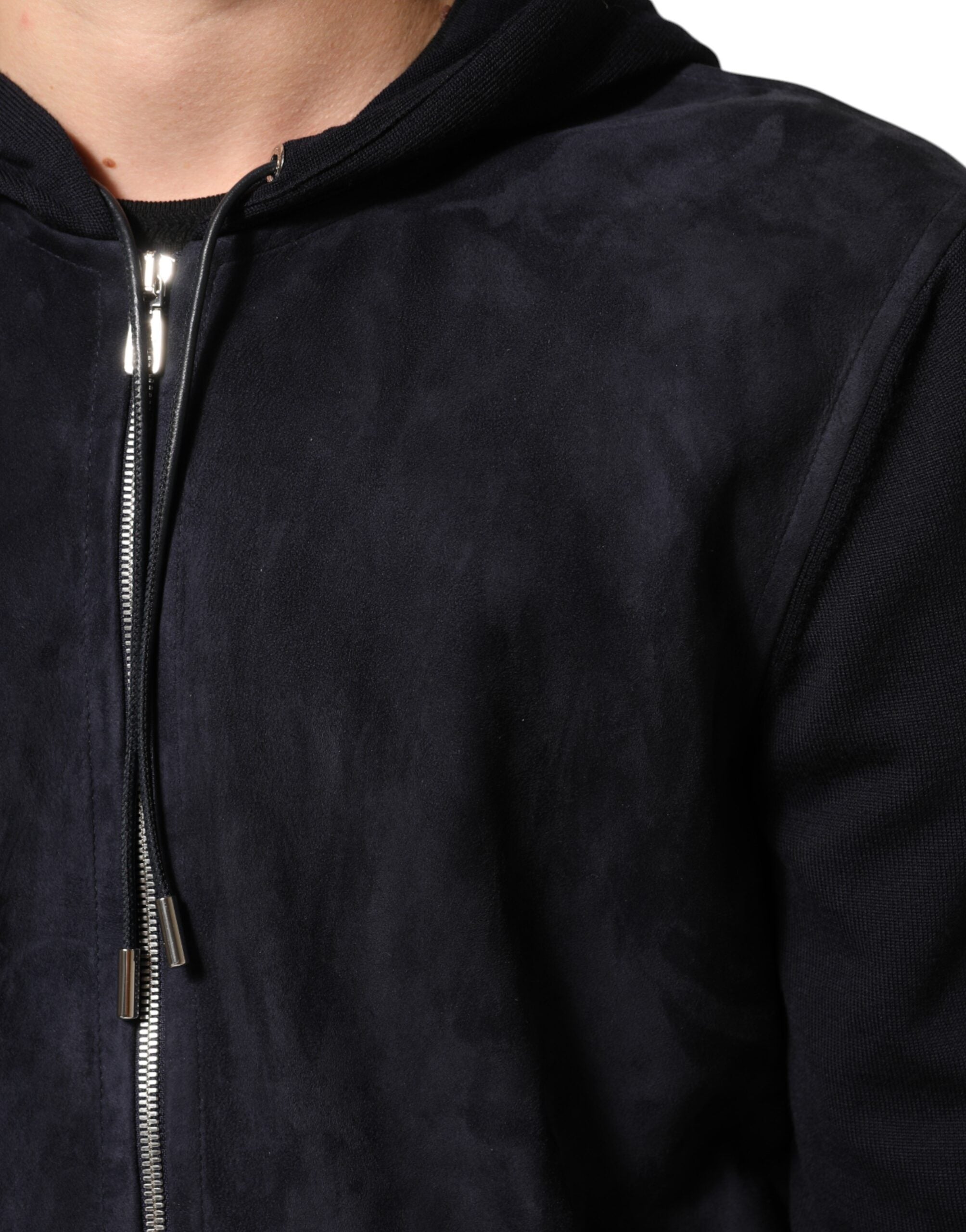 Chaqueta blusón de piel negra con capucha y cremallera de Dolce & Gabbana-6