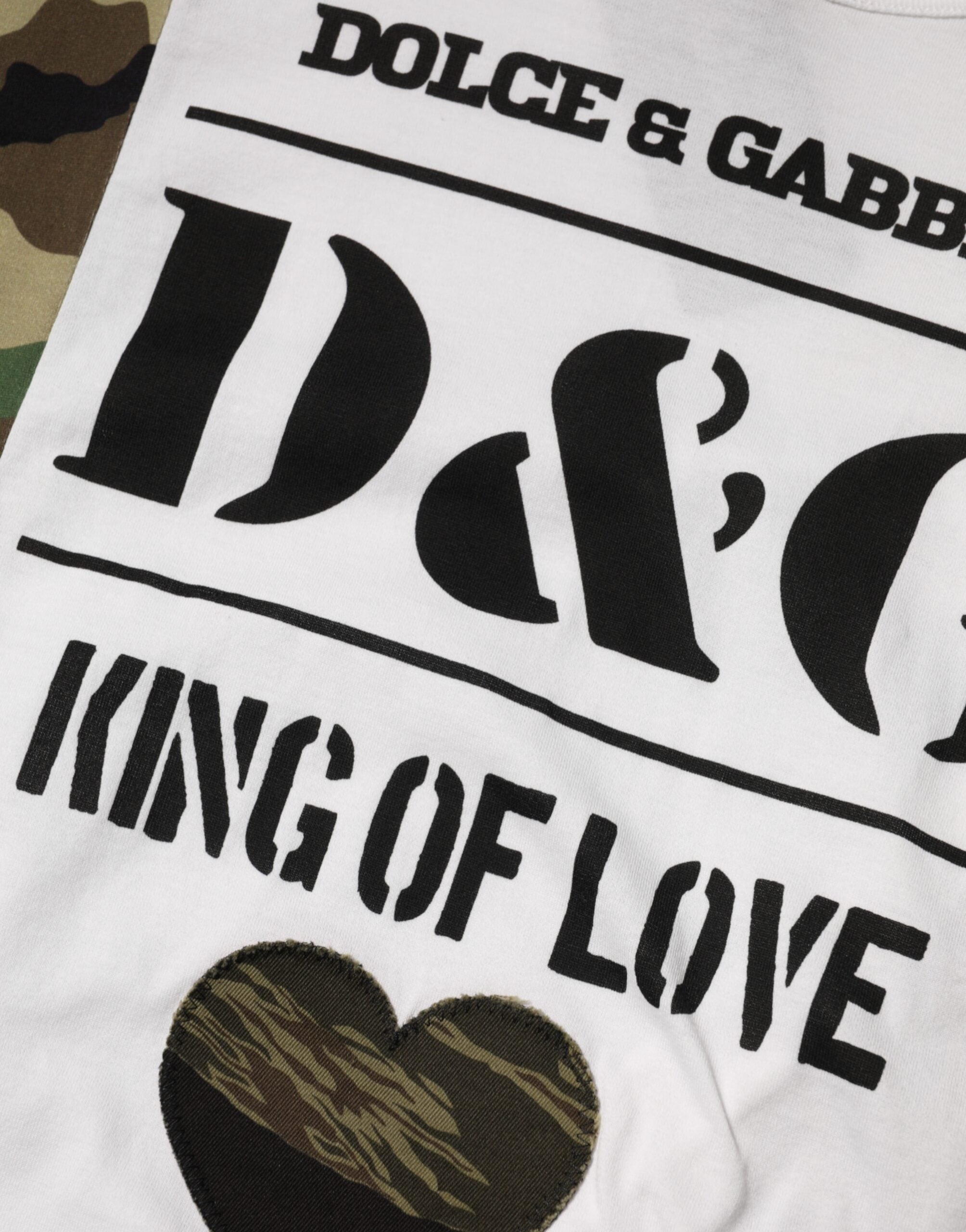 Camiseta Dolce & Gabbana con cuello redondo y logo de camuflaje blanco para hombre-8