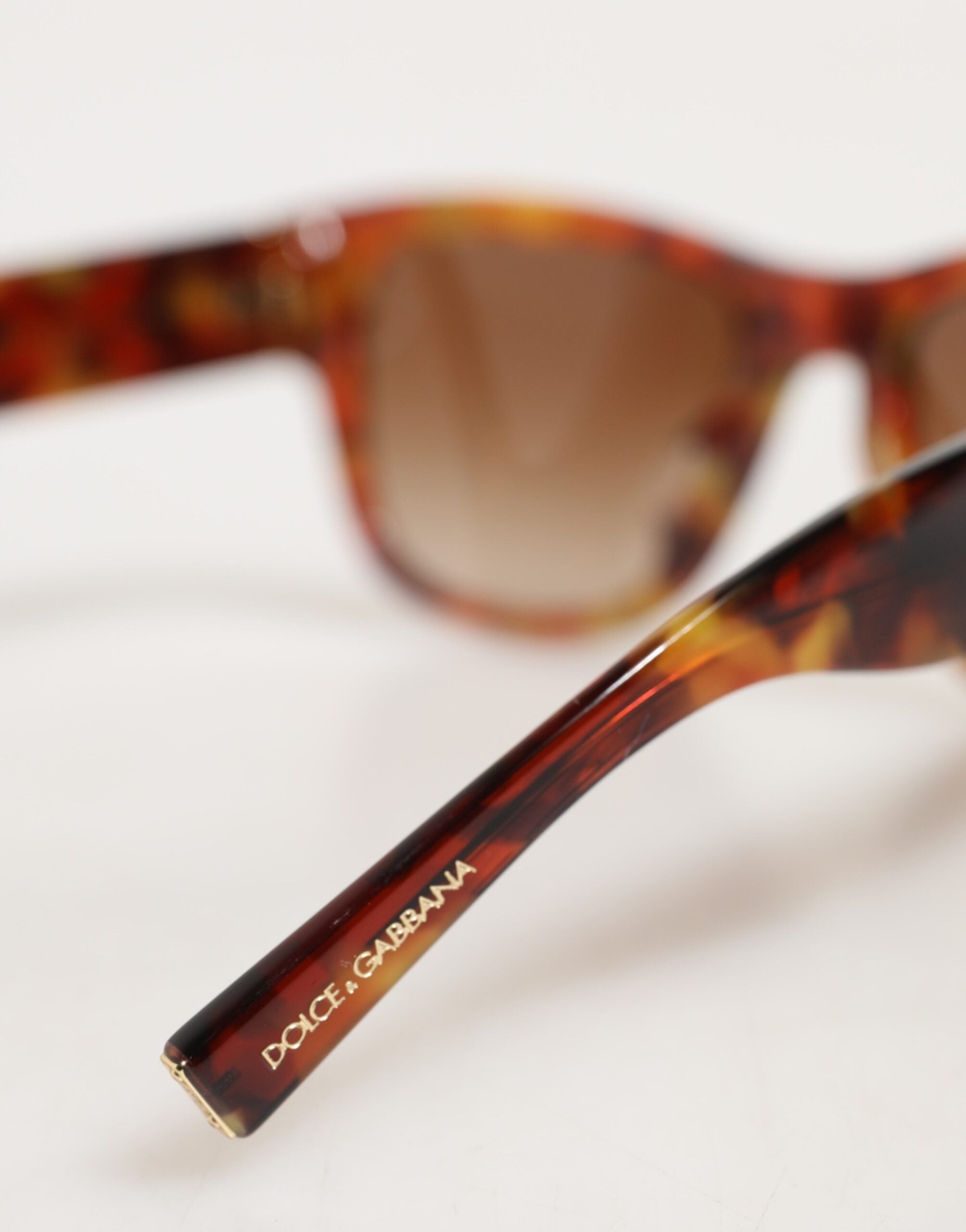 Gafas de sol Dolce & Gabbana DG4338F en marrón habana con montura completa y lentes redondas-7