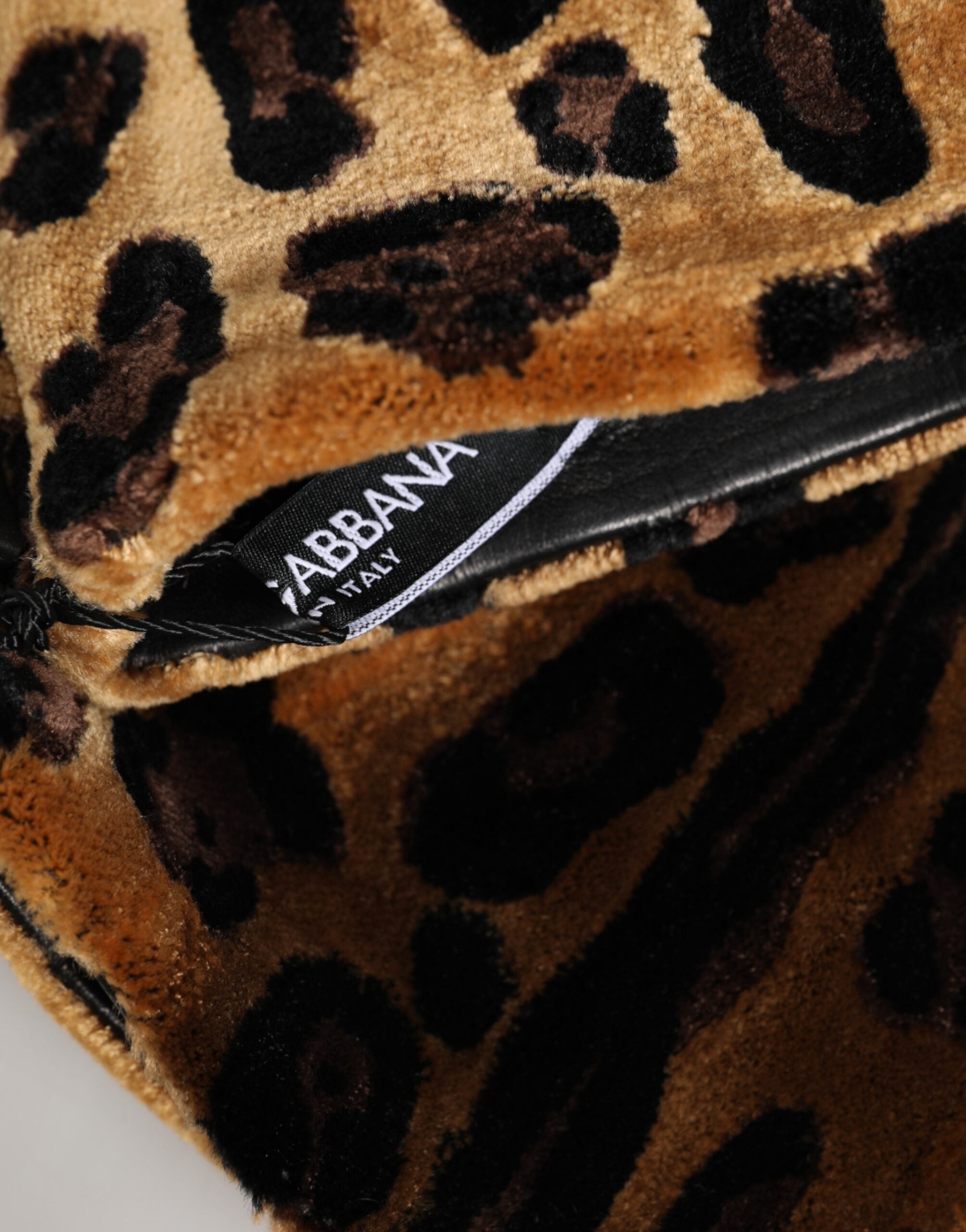 Guantes hasta el codo de piel de leopardo marrón y negro de Dolce & Gabbana-3