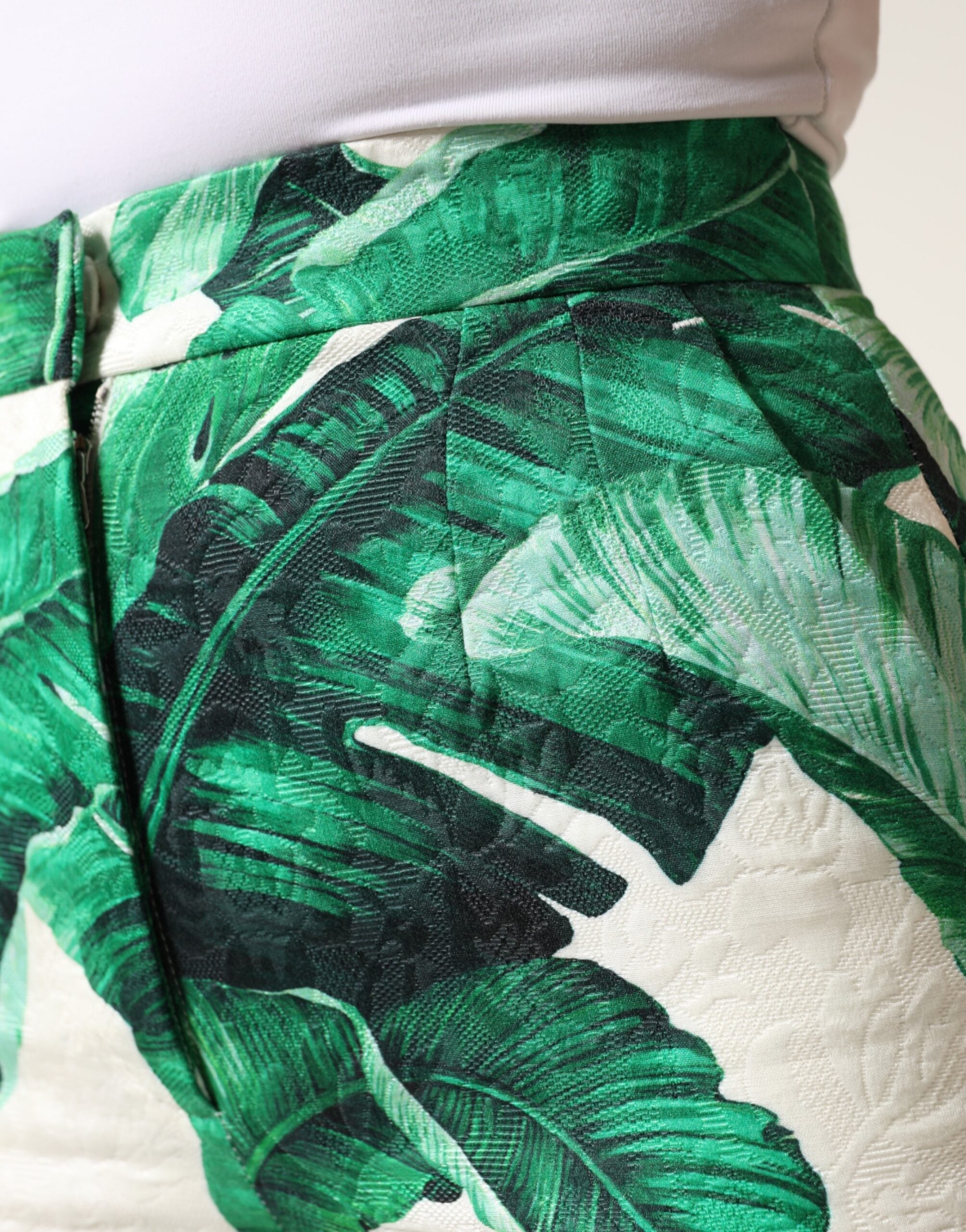 Pantalones blancos de tiro alto con estampado de hojas verdes de Dolce & Gabbana-5